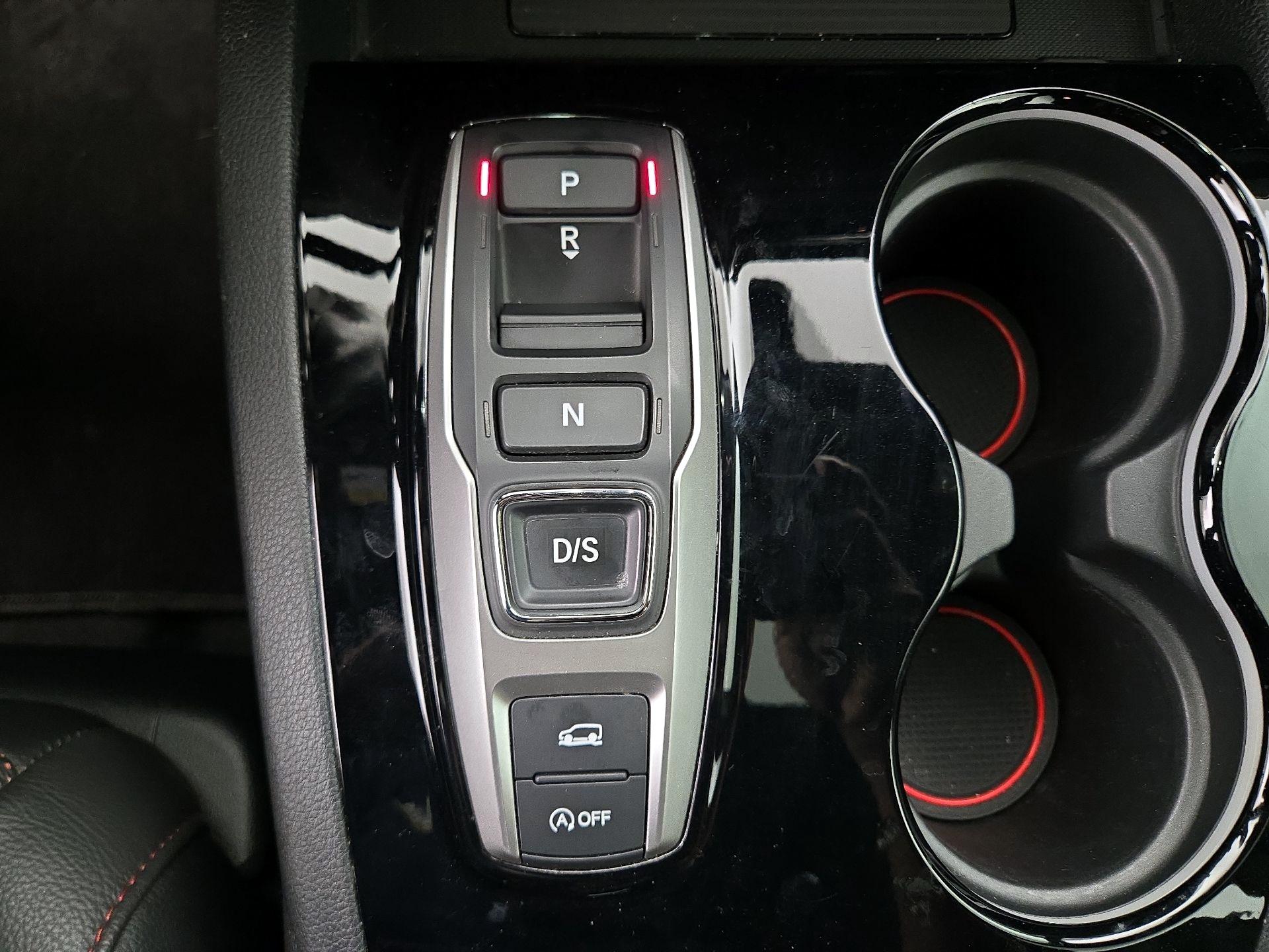 Thumbnail: 2020 Honda Pilot - 18