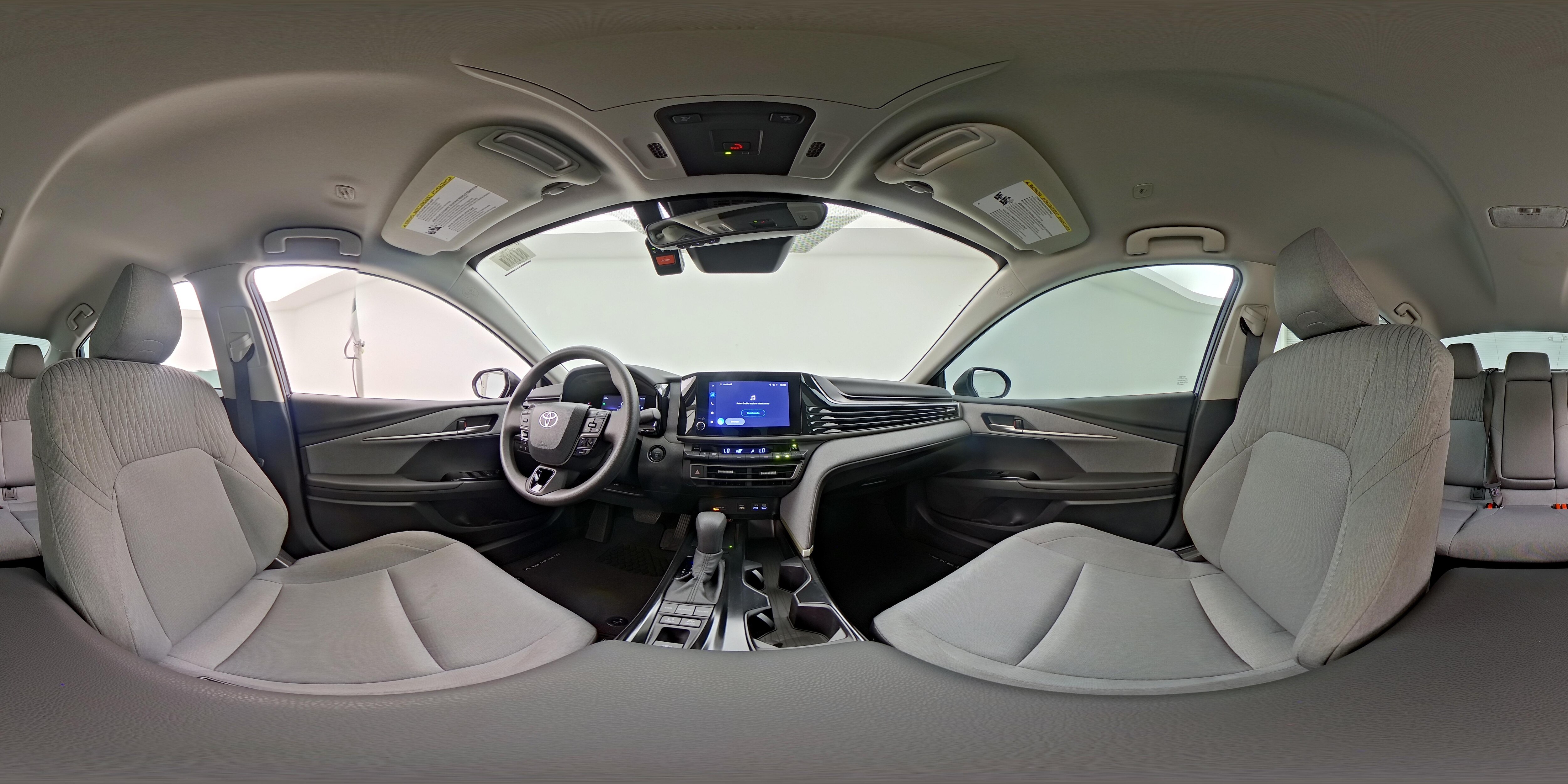 2025 Toyota Camry LE - Photo 24