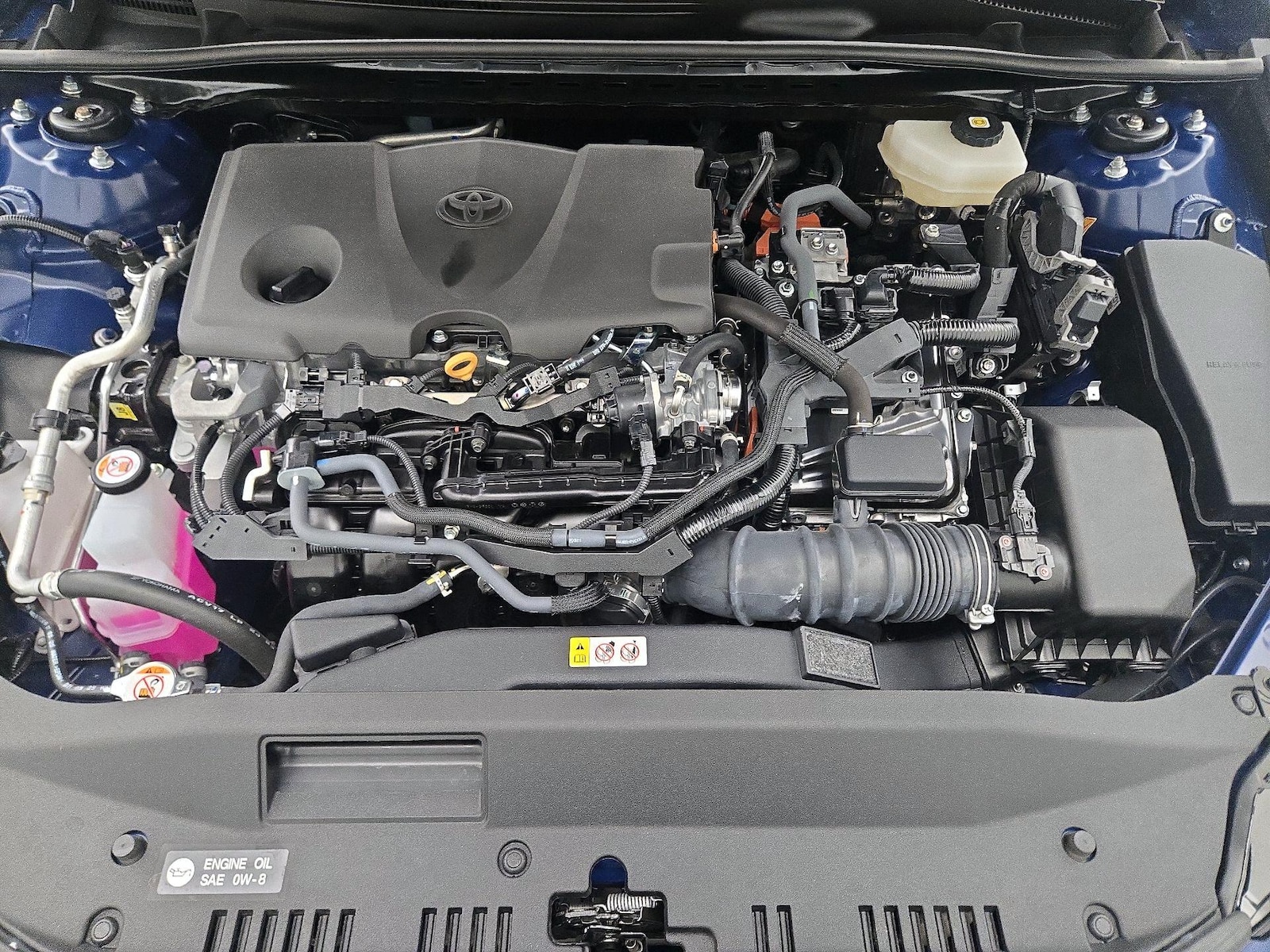2025 Toyota Camry LE - Photo 22