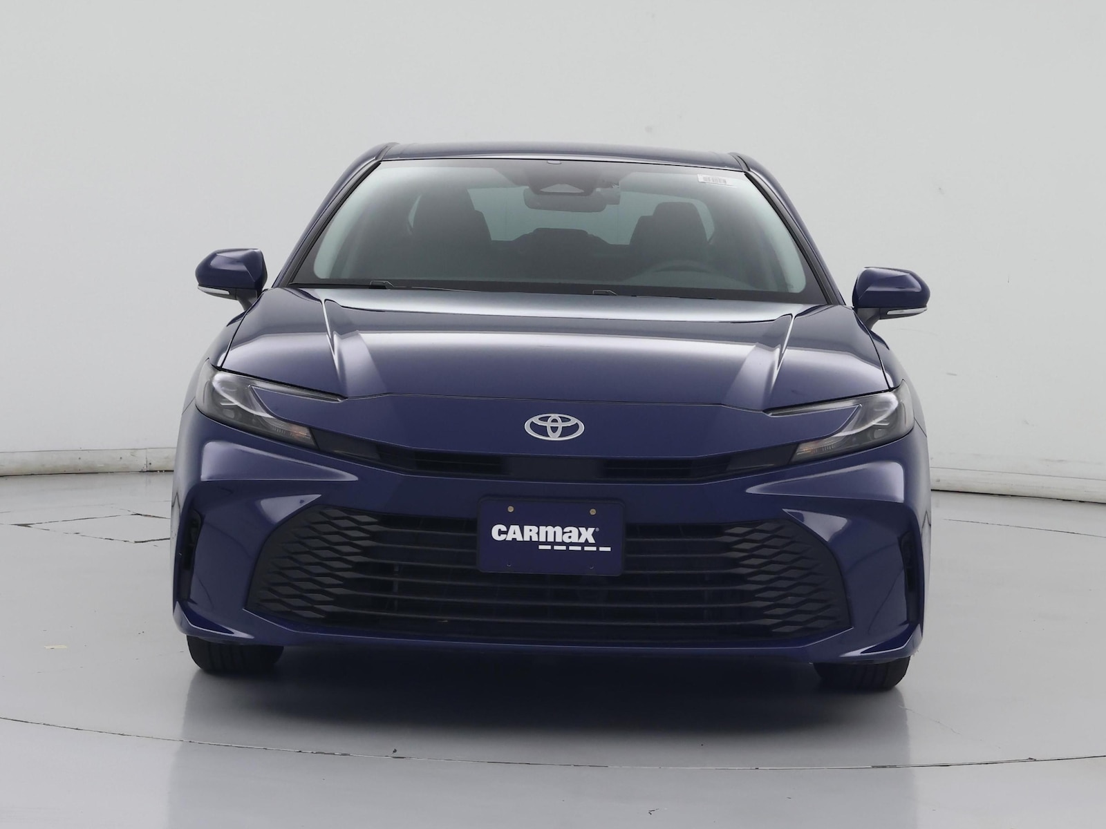 2025 Toyota Camry LE - Photo 6