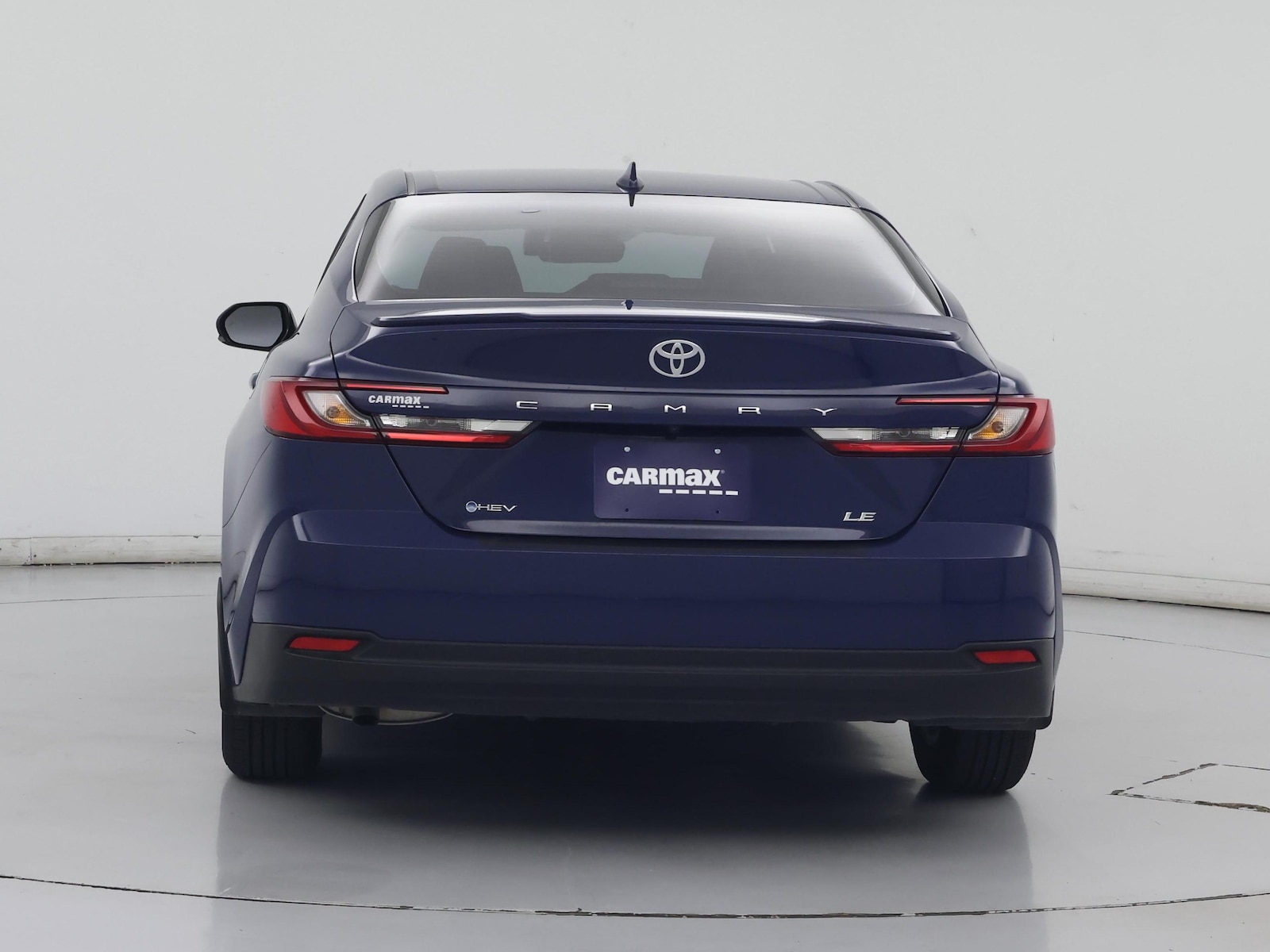 2025 Toyota Camry LE - Photo 7