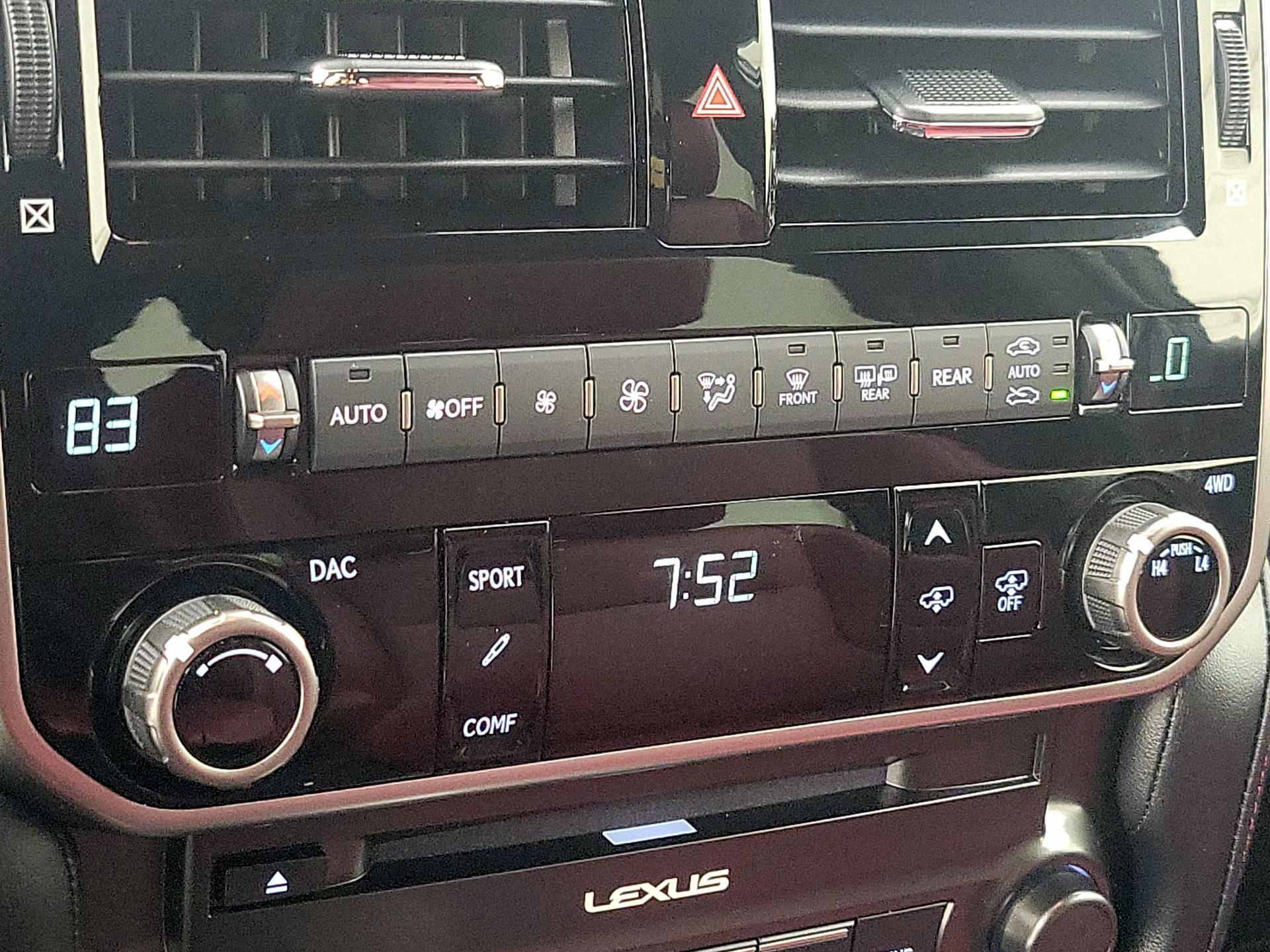 Thumbnail: 2023 Lexus GX - 17