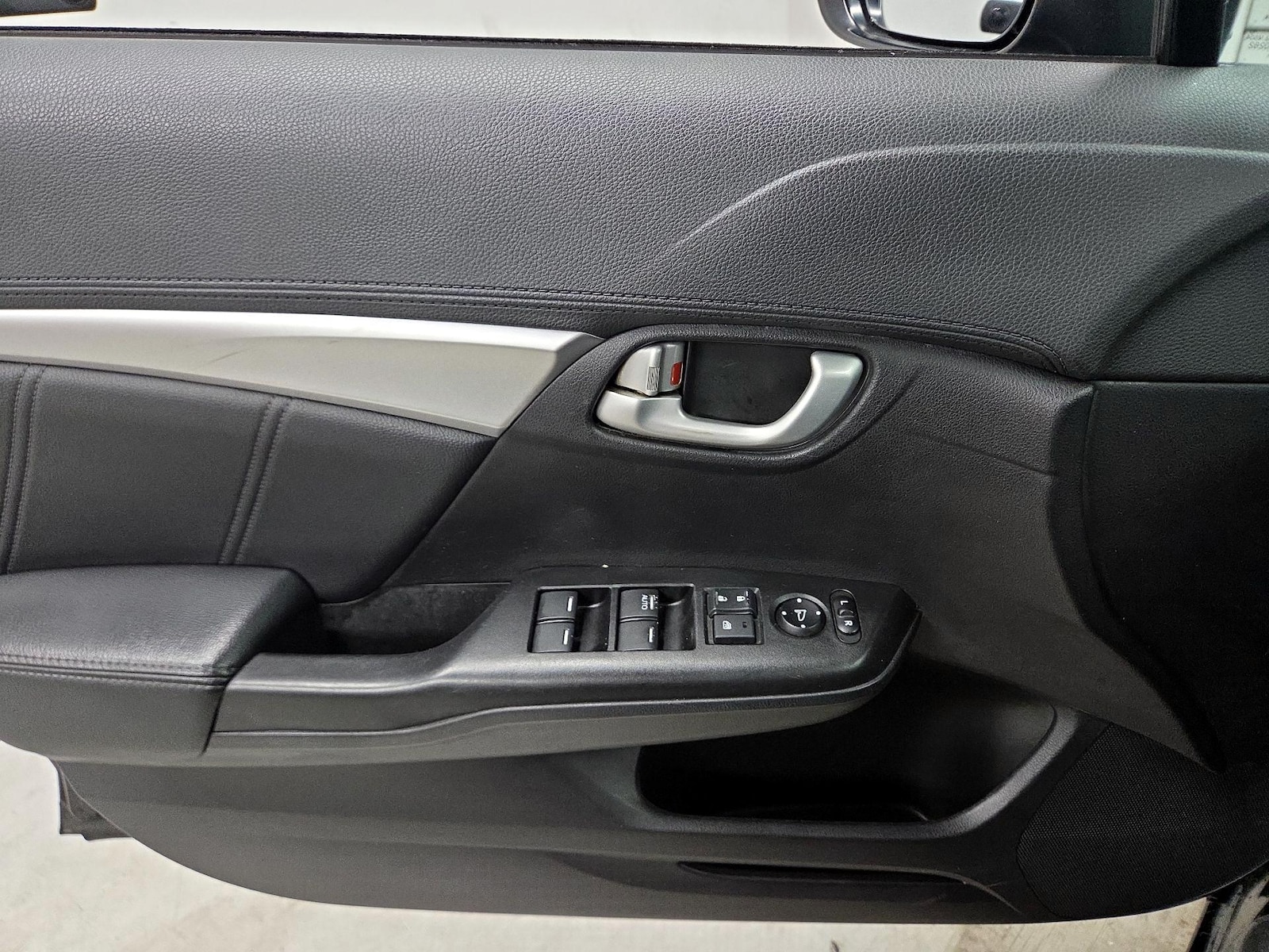 2015 Honda Civic EX-L - Photo 13