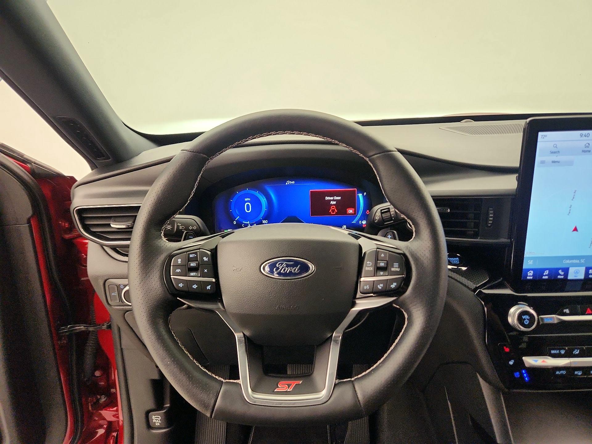 Thumbnail: 2022 Ford Explorer - 10