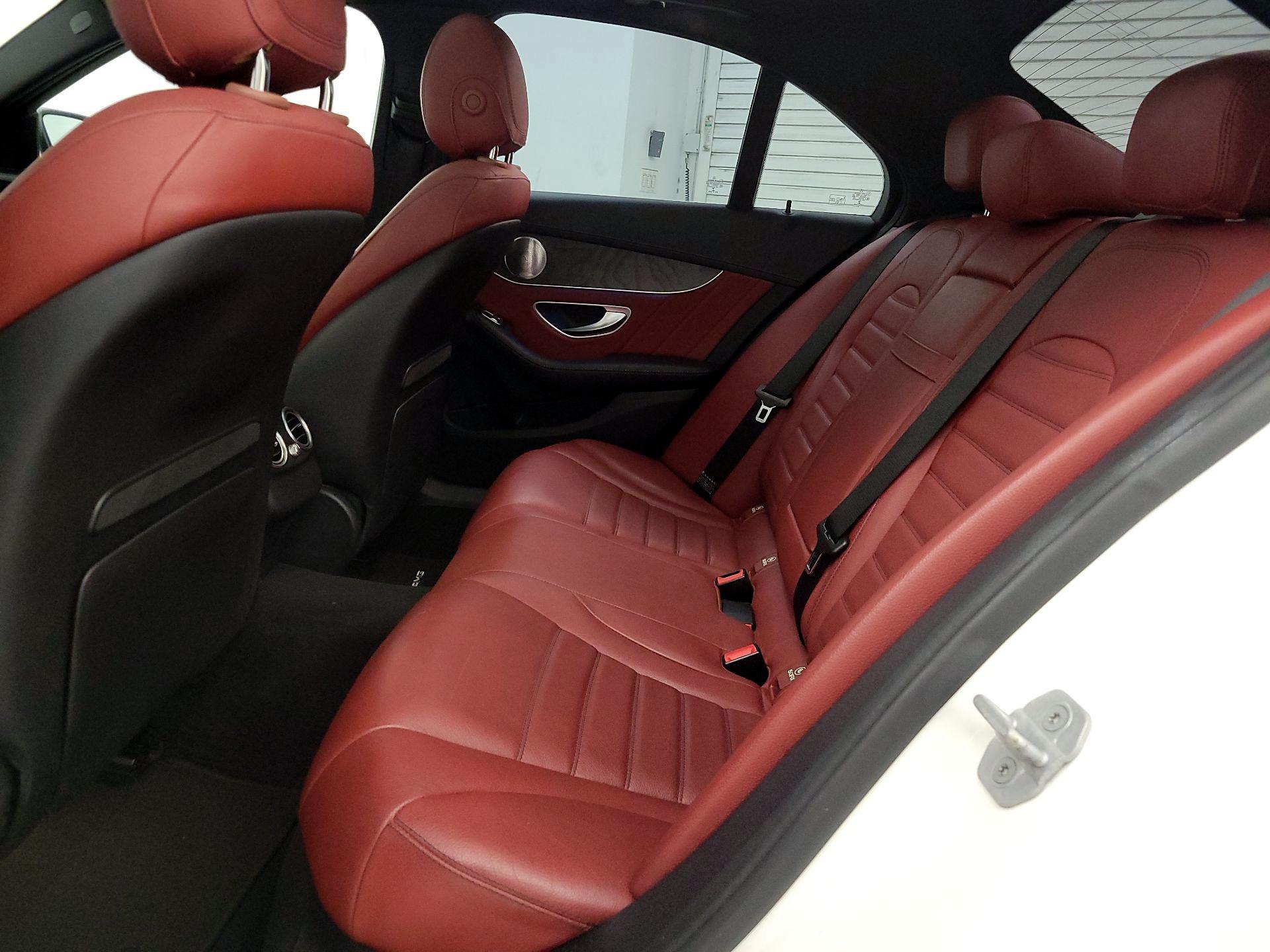 Thumbnail: 2015 Mercedes-Benz C-Class - 19