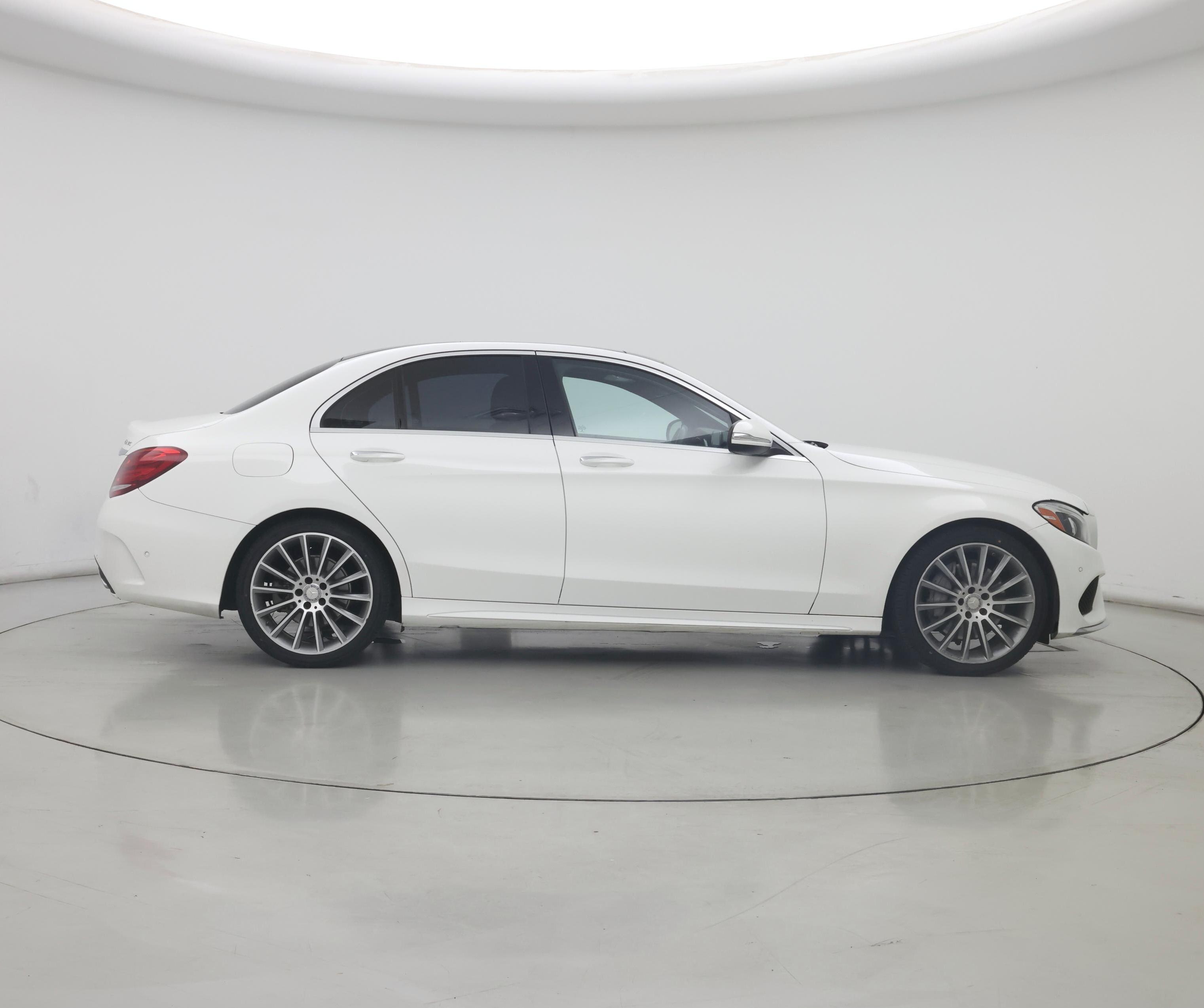 Thumbnail: 2015 Mercedes-Benz C-Class - 7