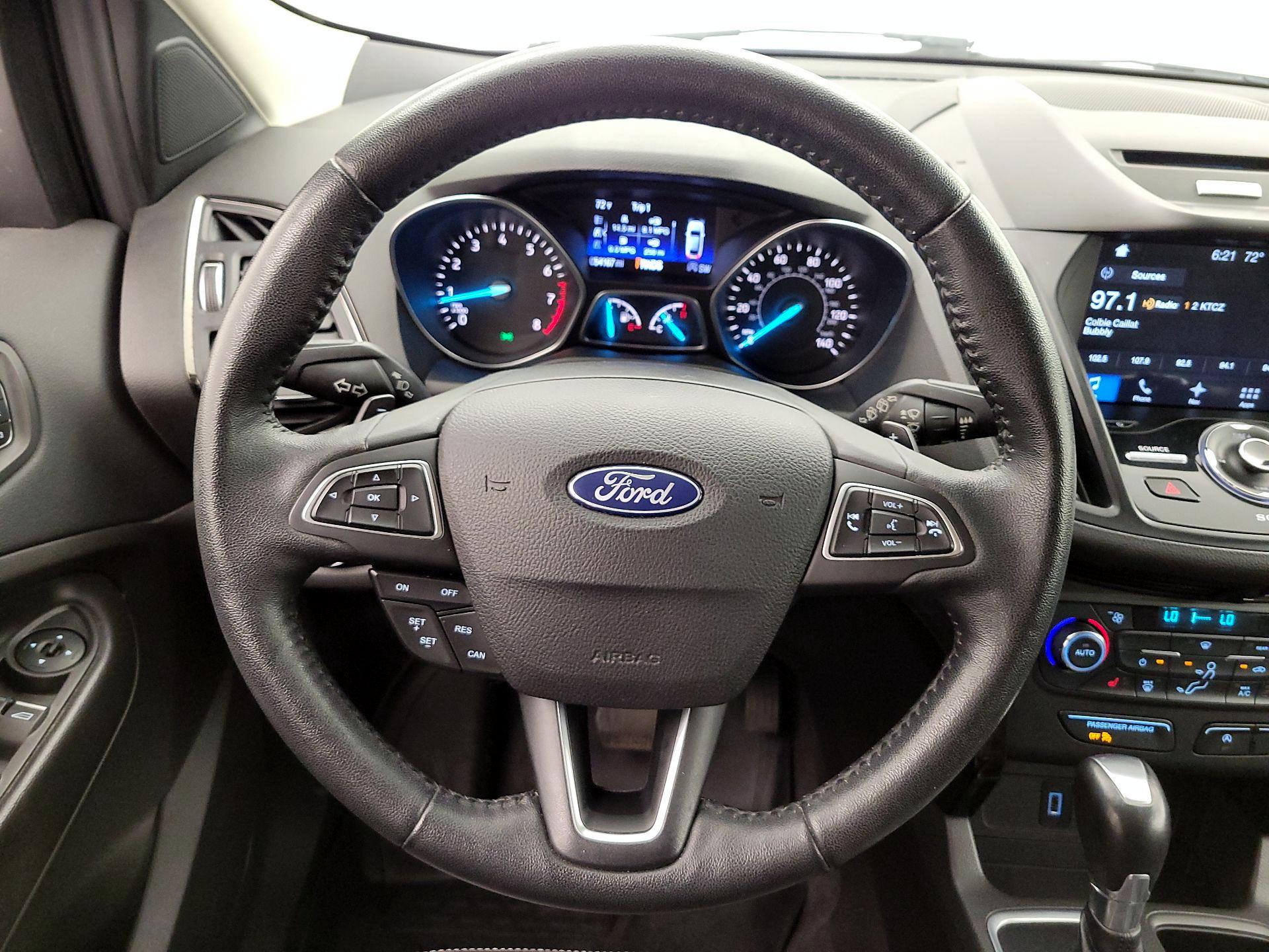 Thumbnail: 2017 Ford Escape - 10