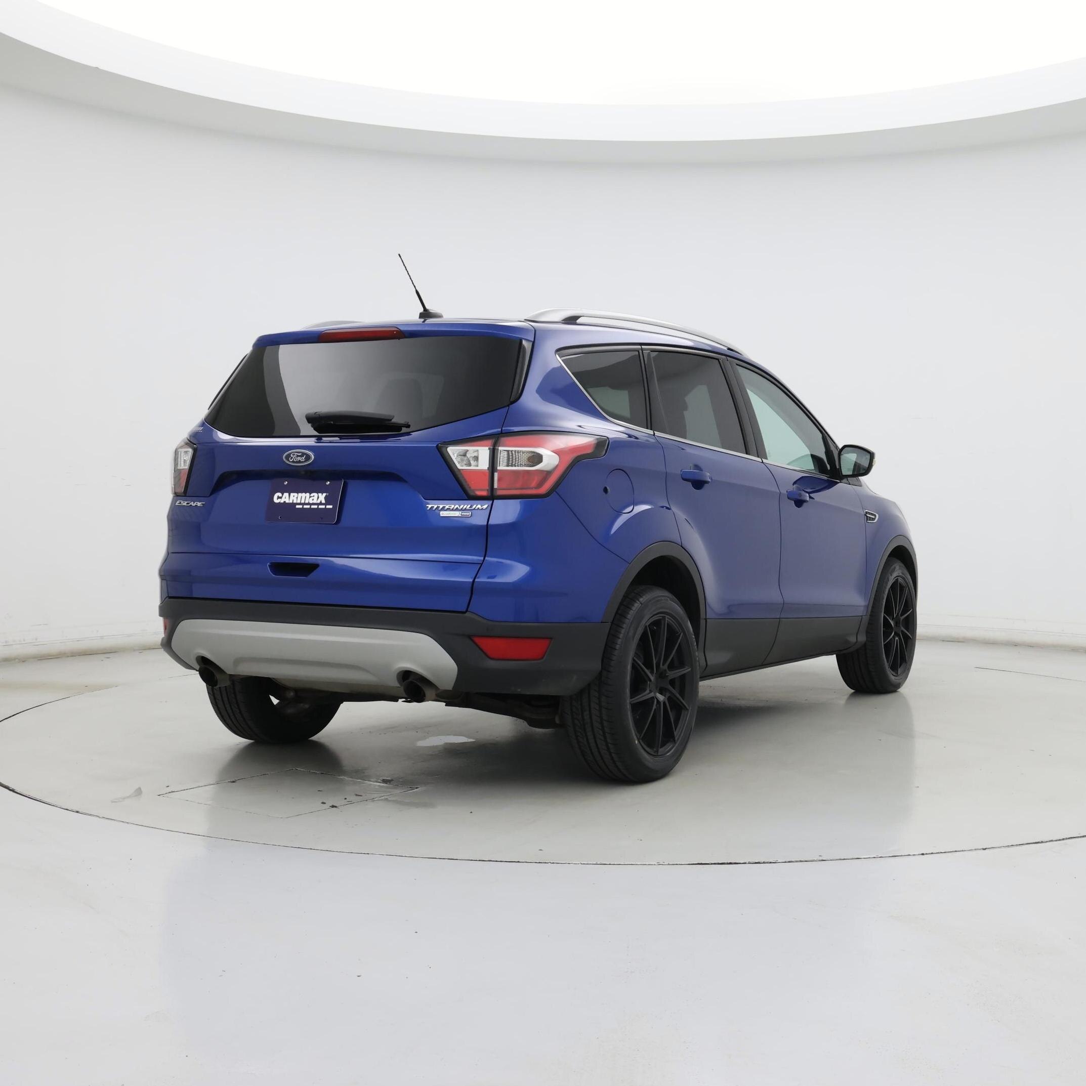 Thumbnail: 2017 Ford Escape - 8