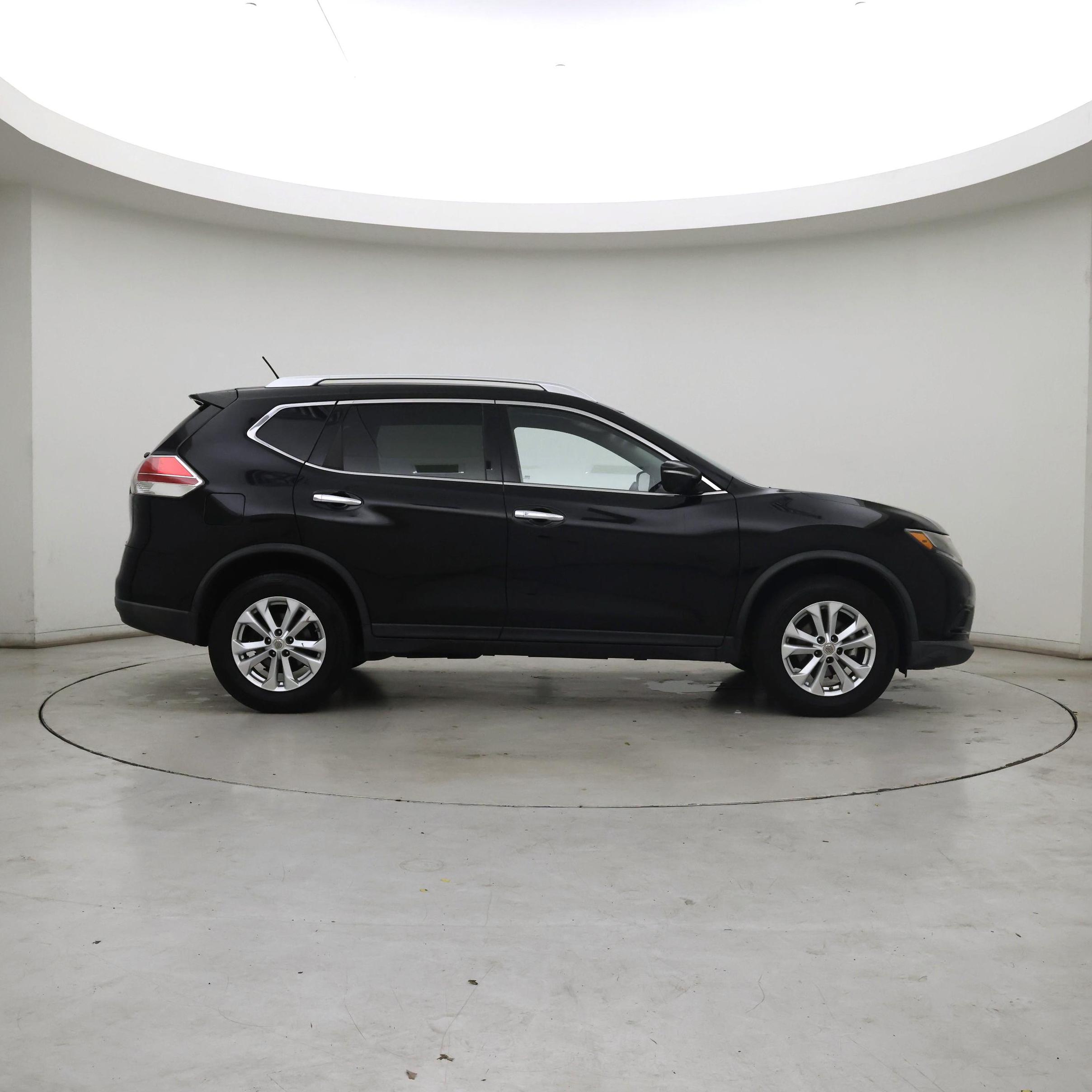 Thumbnail: 2015 Nissan Rogue - 7