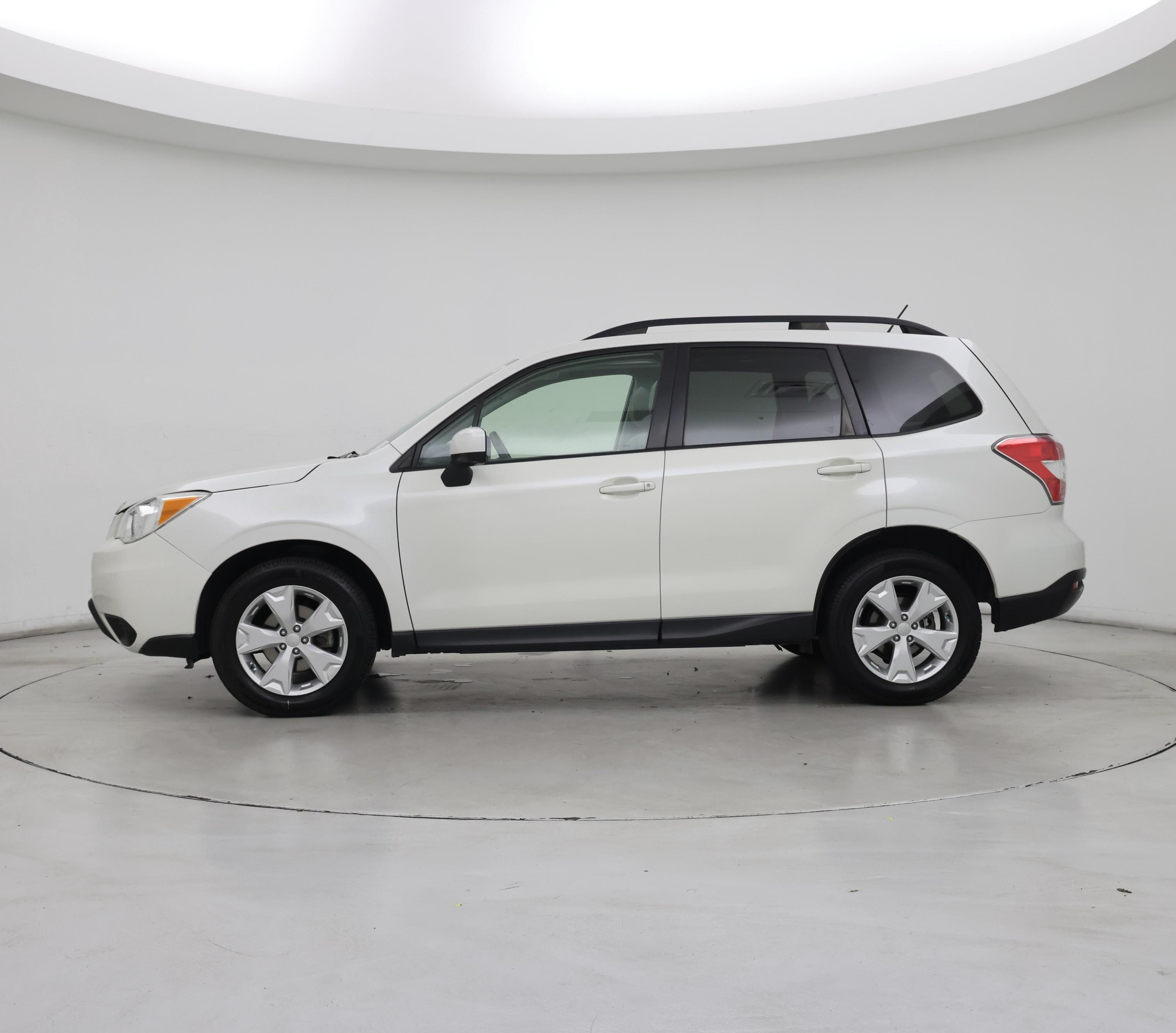Thumbnail: 2015 Subaru Forester - 3