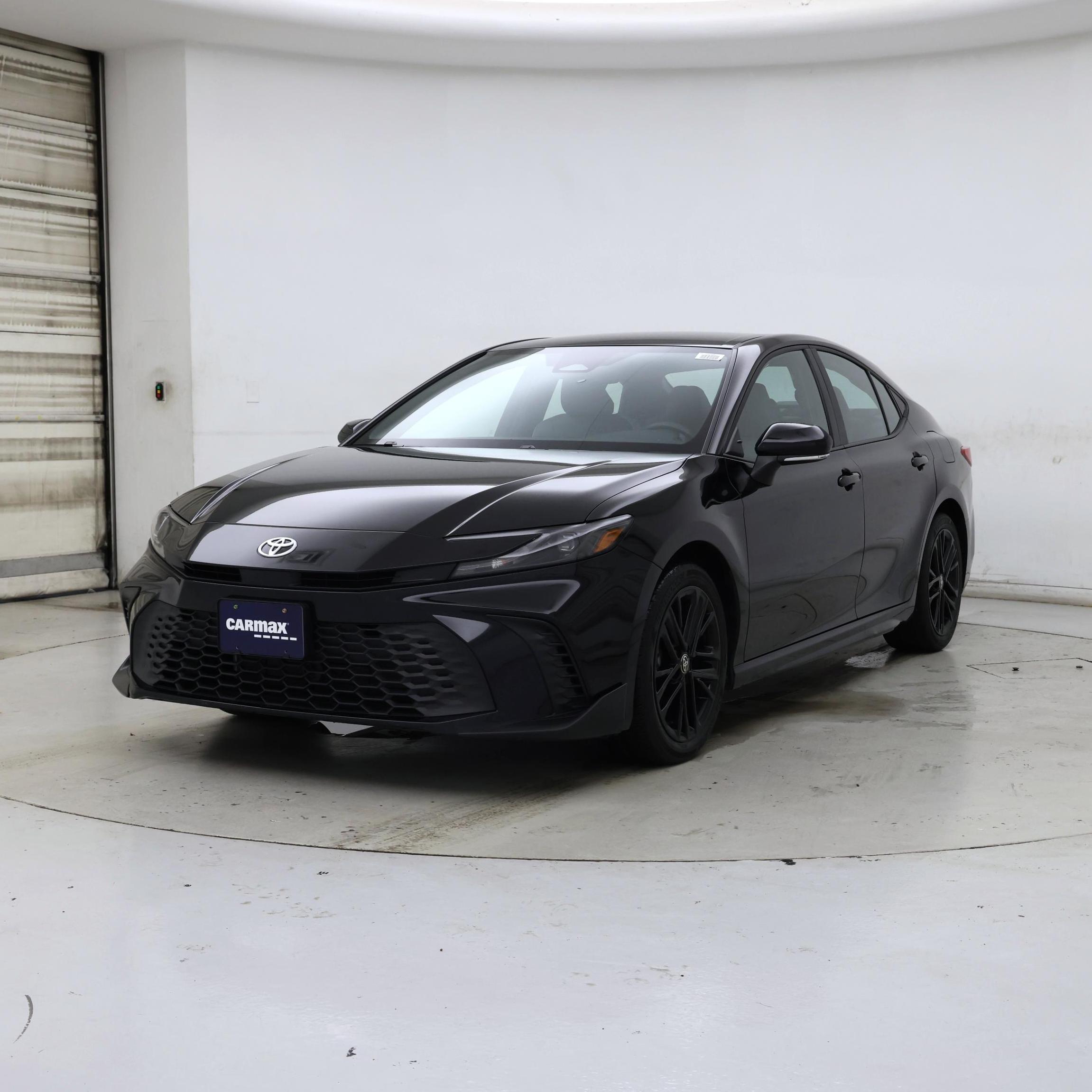 Thumbnail: 2025 Toyota Camry - 4