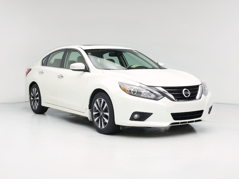 2017 Nissan Altima SV