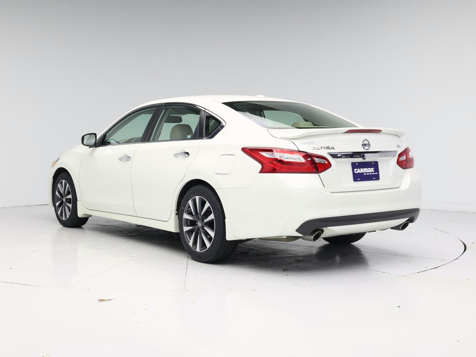 2017 Nissan Altima SL - Photo 3