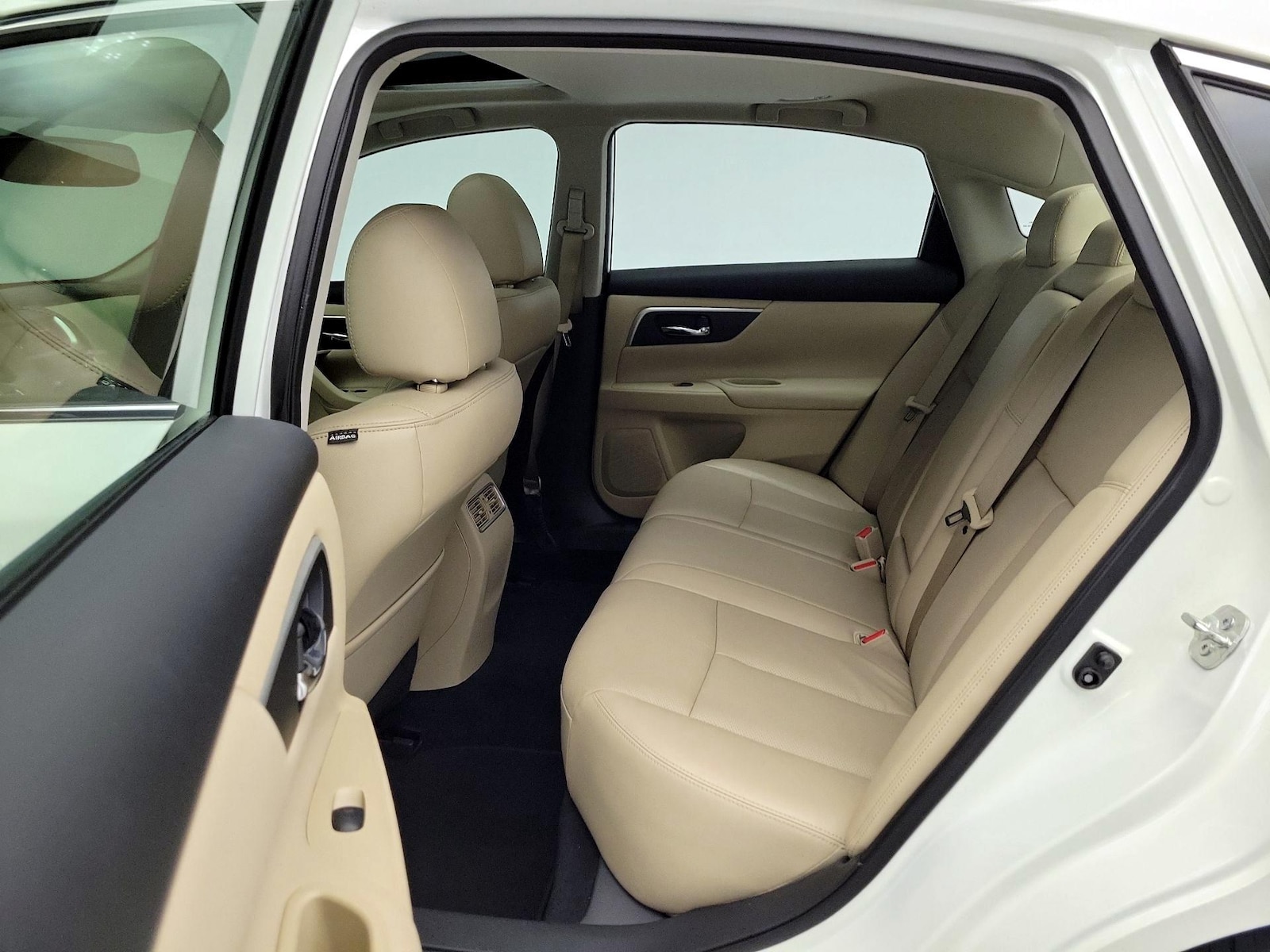 2017 Nissan Altima SL - Photo 22