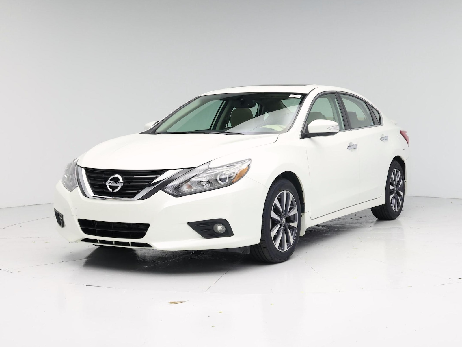 2017 Nissan Altima SL - Photo 5