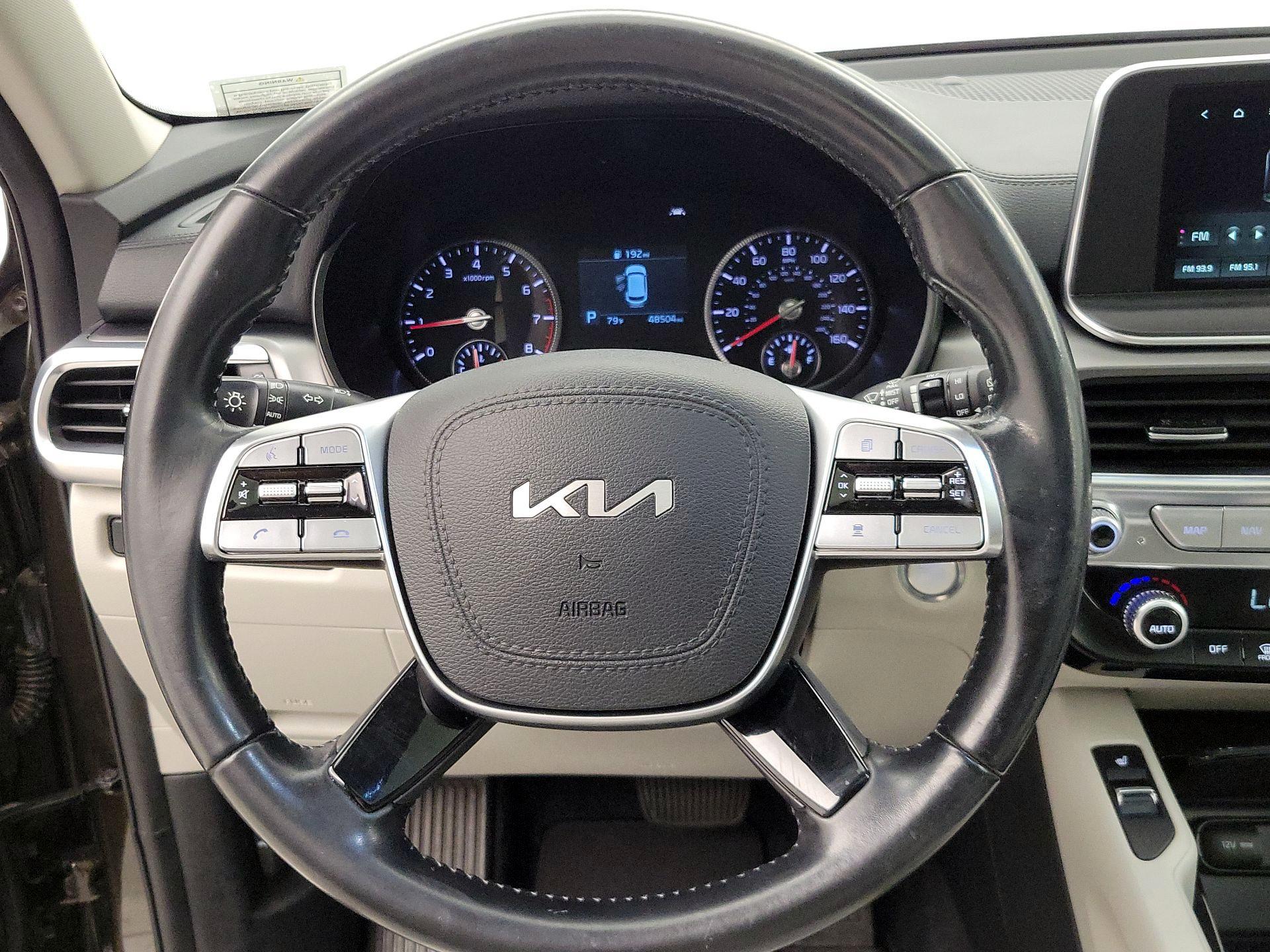 Thumbnail: 2022 Kia Telluride - 10