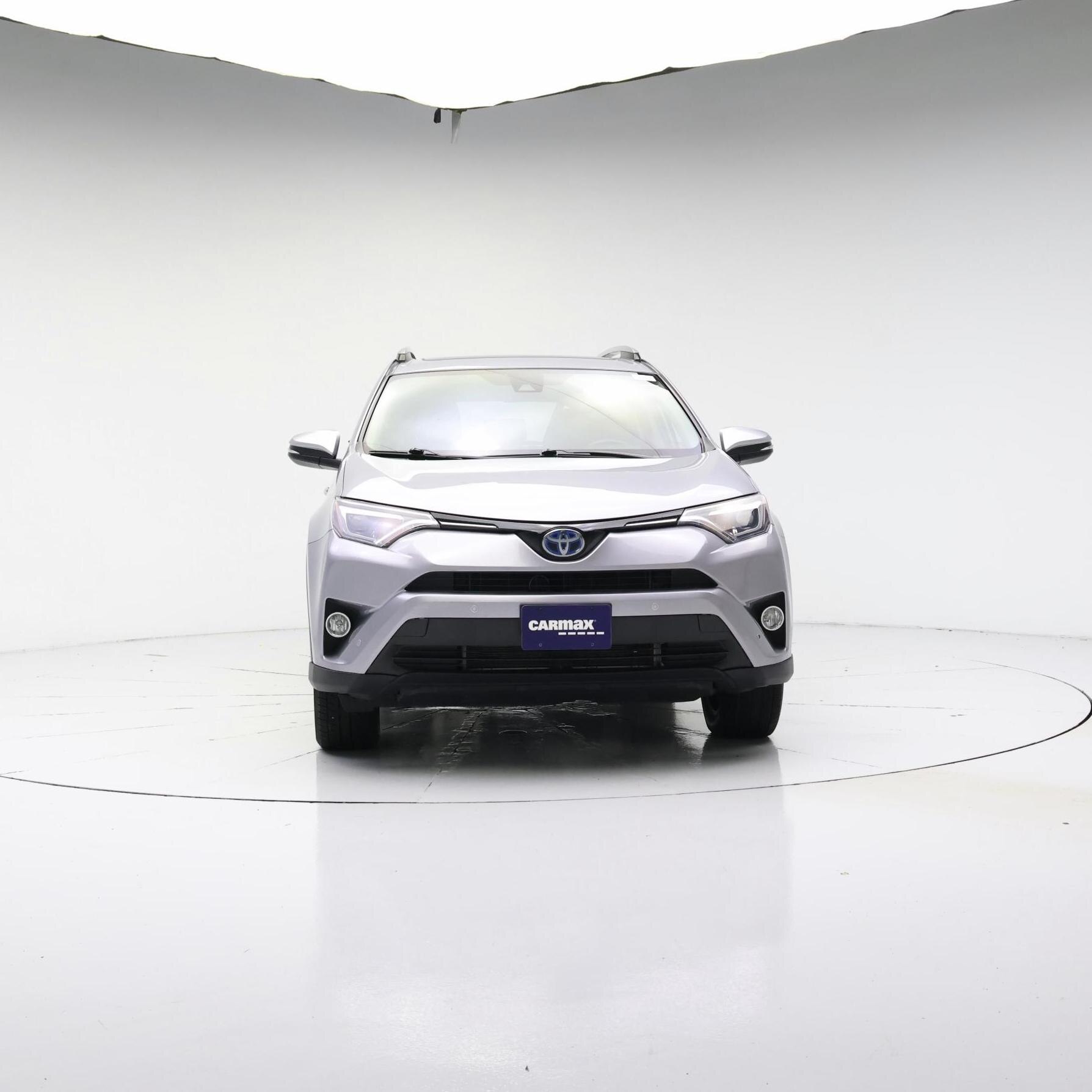 Thumbnail: 2017 Toyota RAV4 - 5