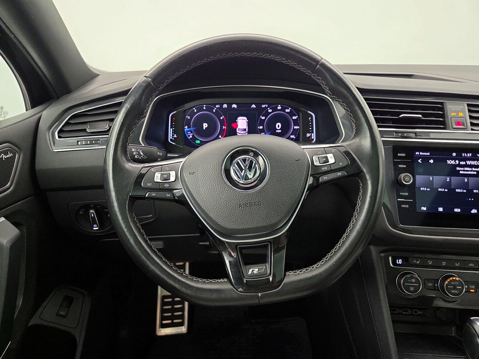 Thumbnail: 2020 Volkswagen Tiguan - 10