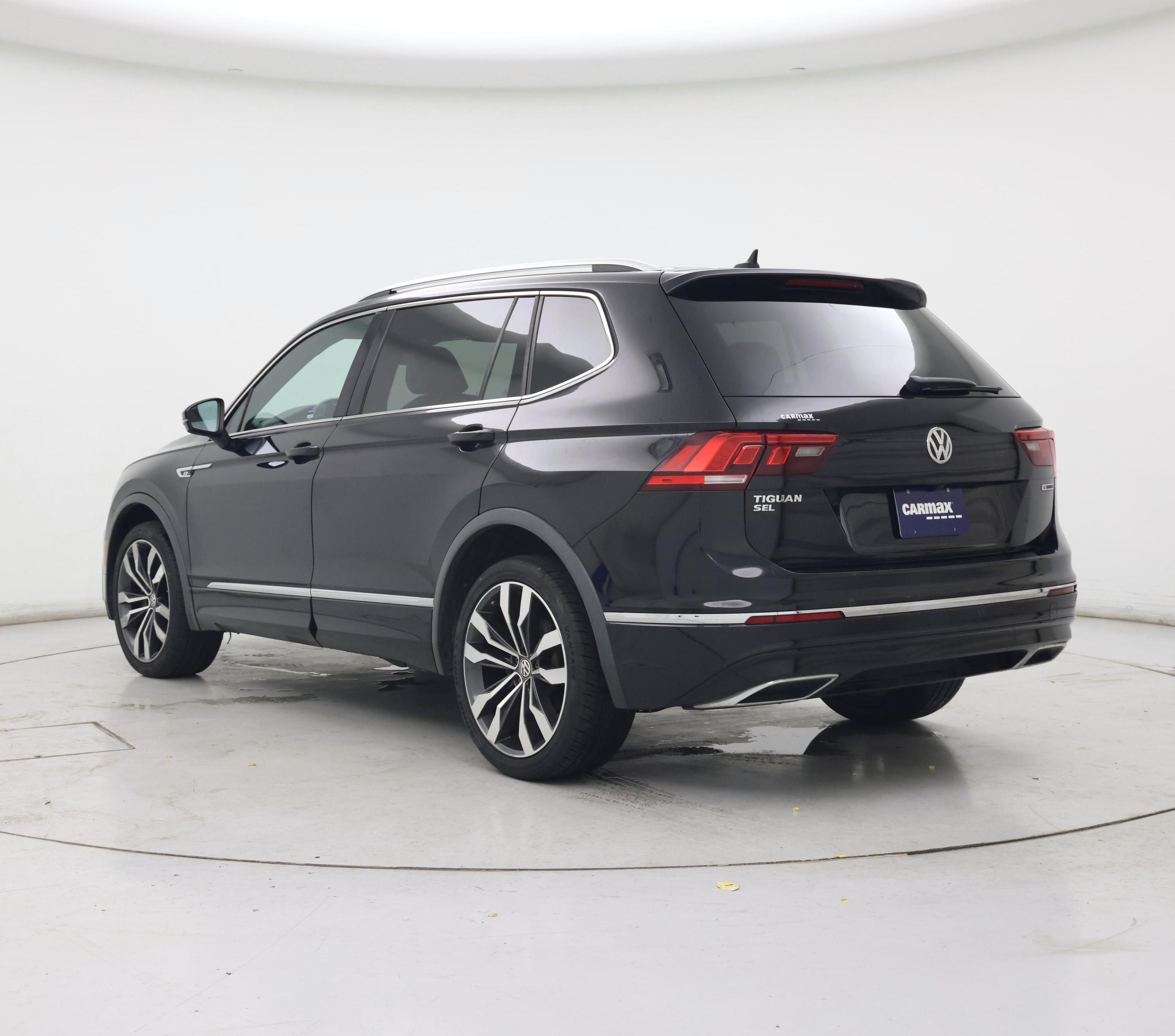 Thumbnail: 2020 Volkswagen Tiguan - 2