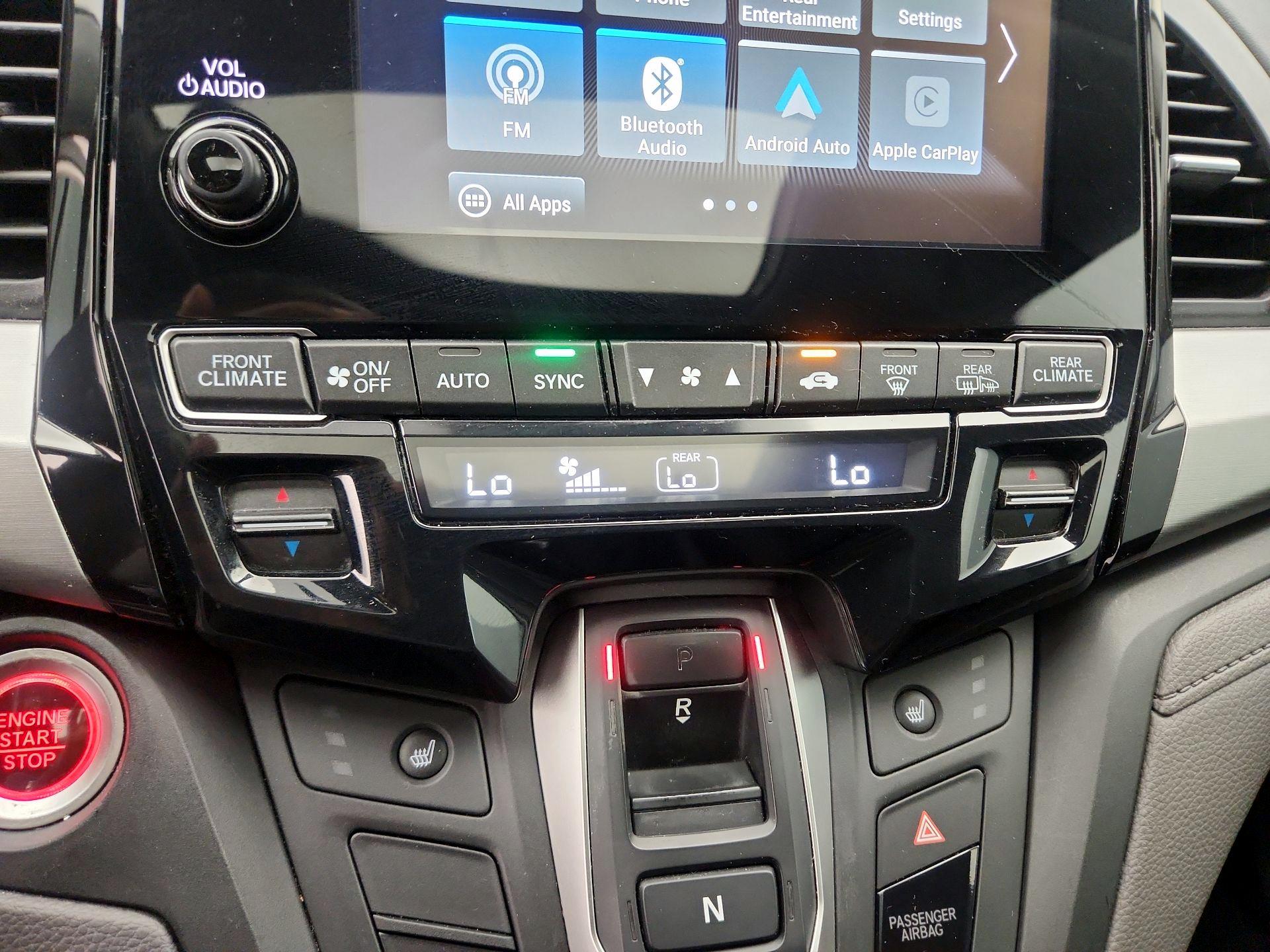 Thumbnail: 2019 Honda Odyssey - 17