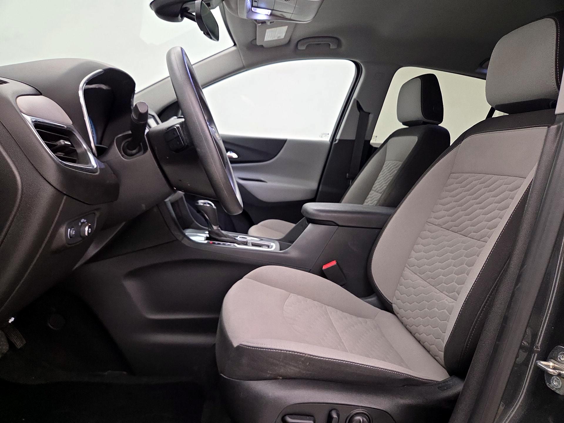 Thumbnail: 2020 Chevrolet Equinox - 11