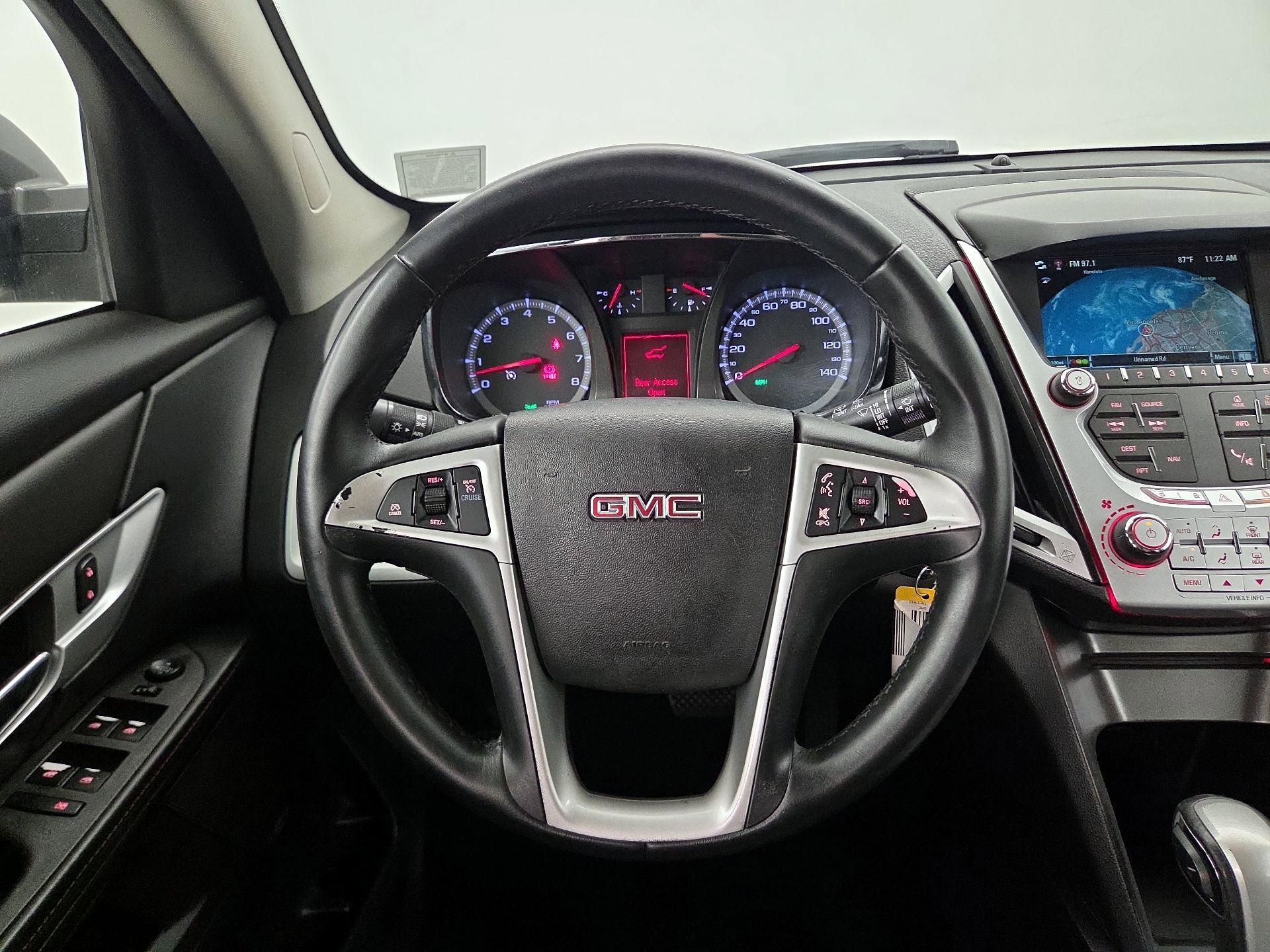 Thumbnail: 2015 GMC Terrain - 10