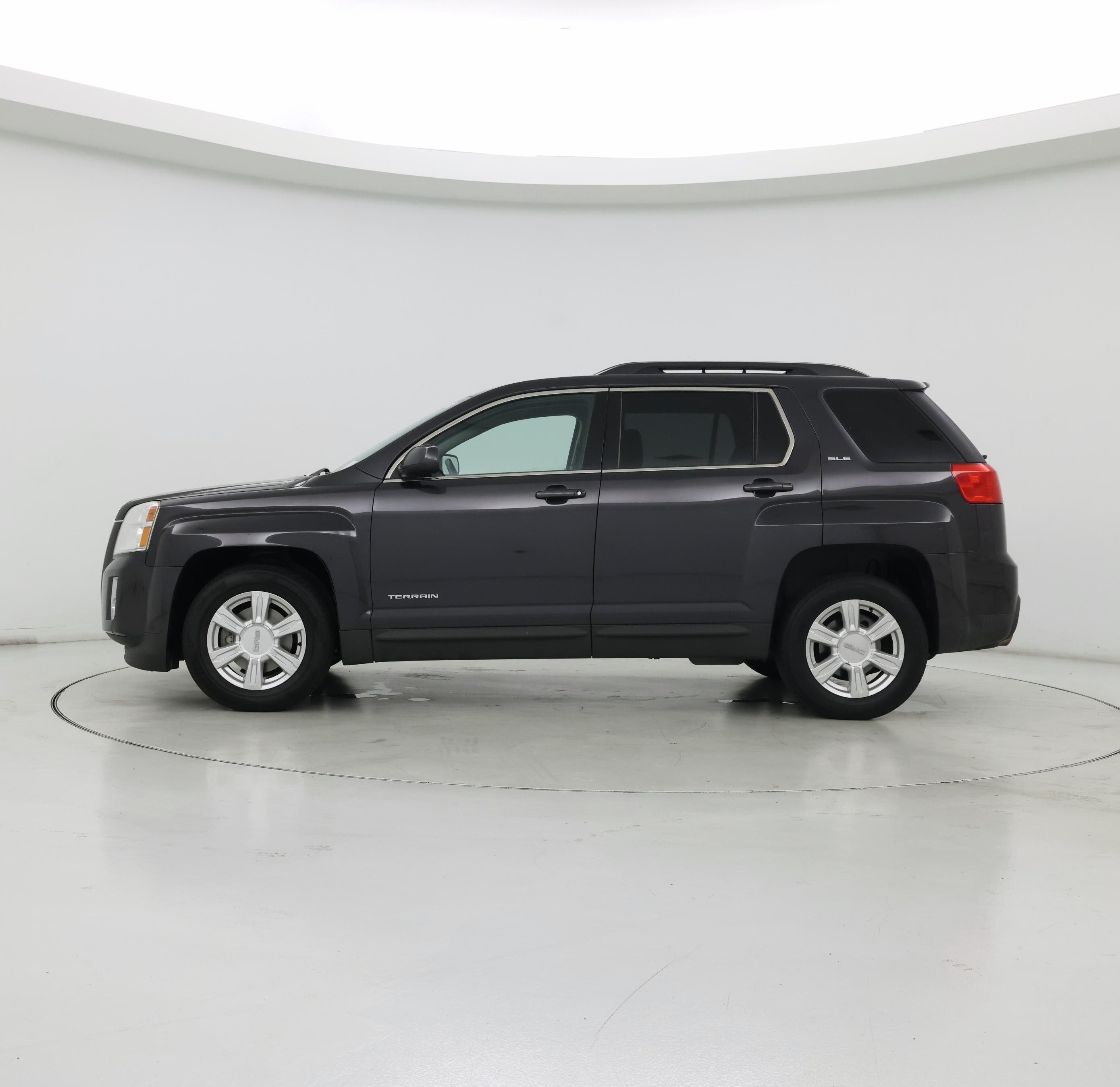 Thumbnail: 2015 GMC Terrain - 3