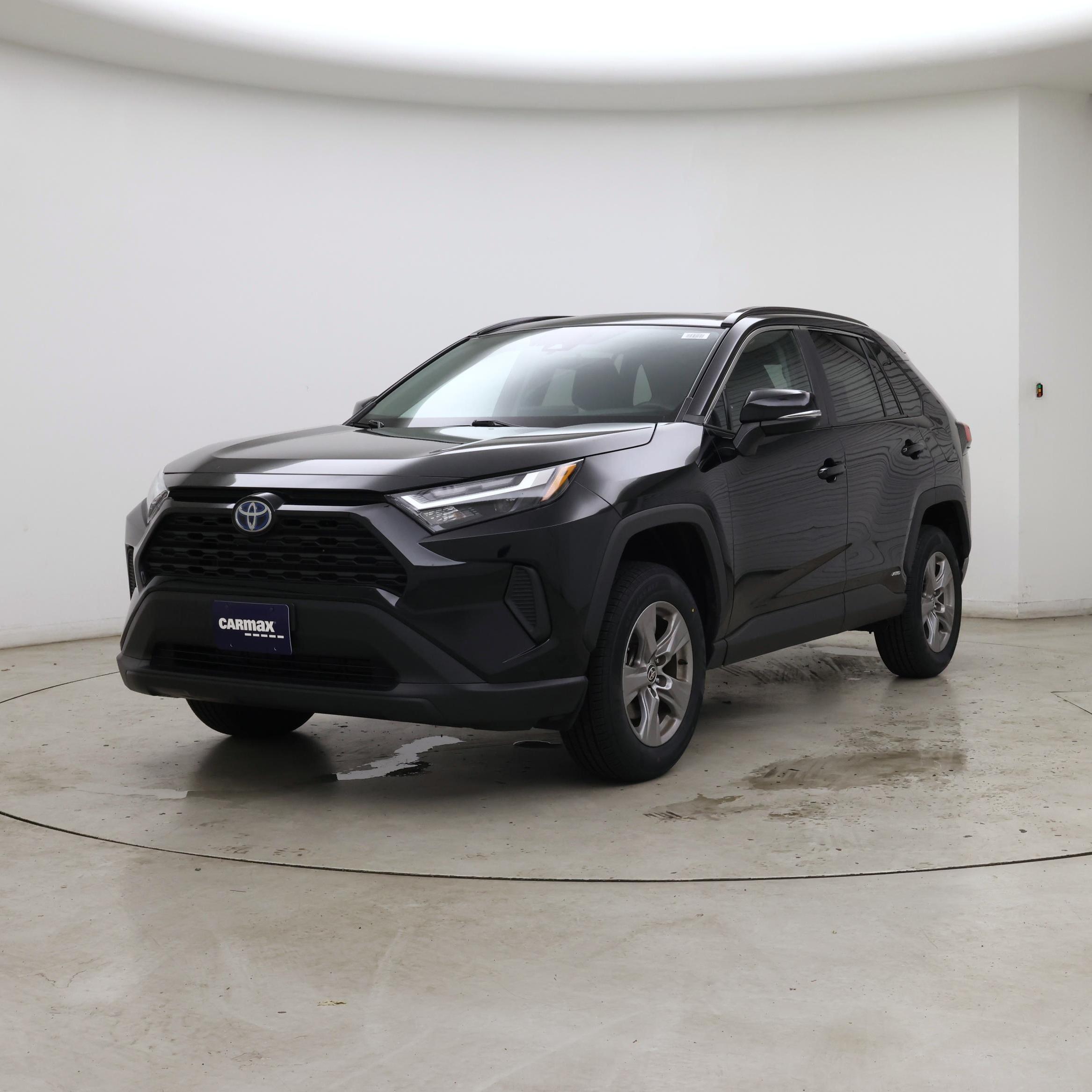 Thumbnail: 2024 Toyota RAV4 - 4