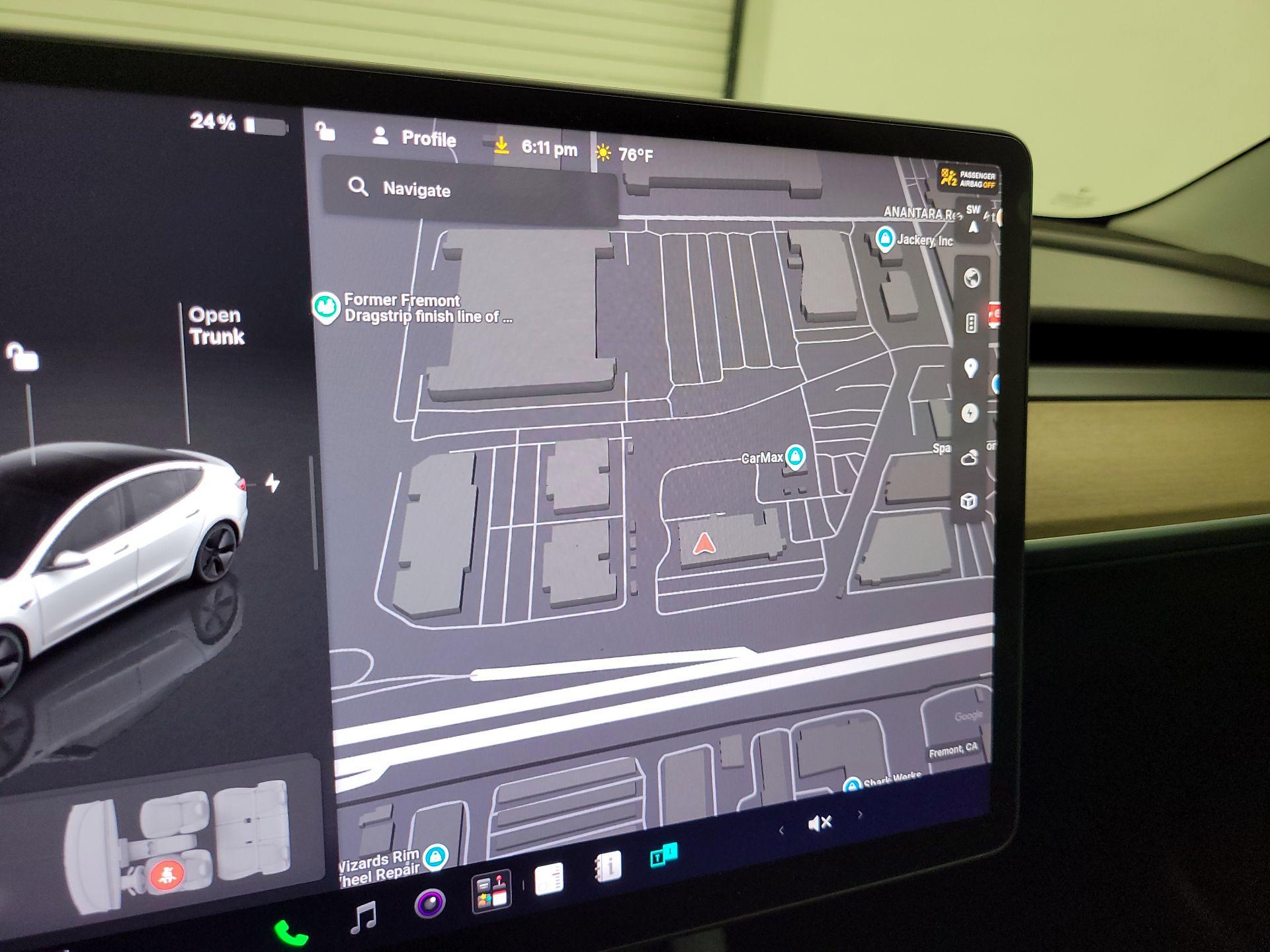 Thumbnail: 2022 Tesla Model 3 - 13