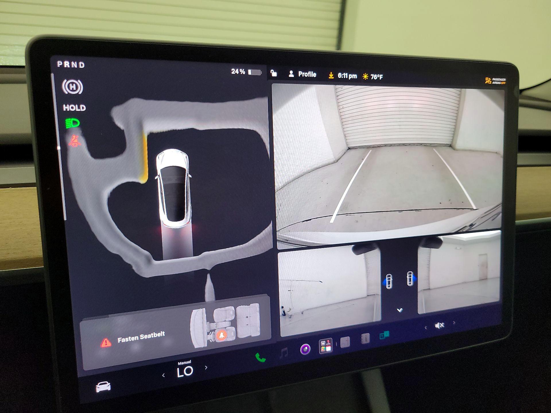 Thumbnail: 2022 Tesla Model 3 - 14