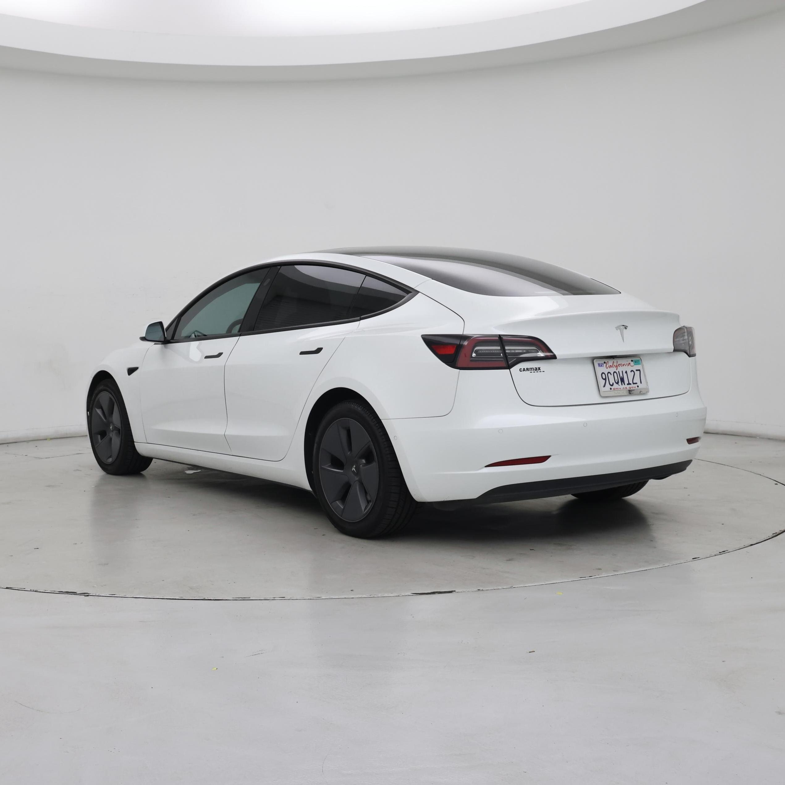 Thumbnail: 2022 Tesla Model 3 - 2