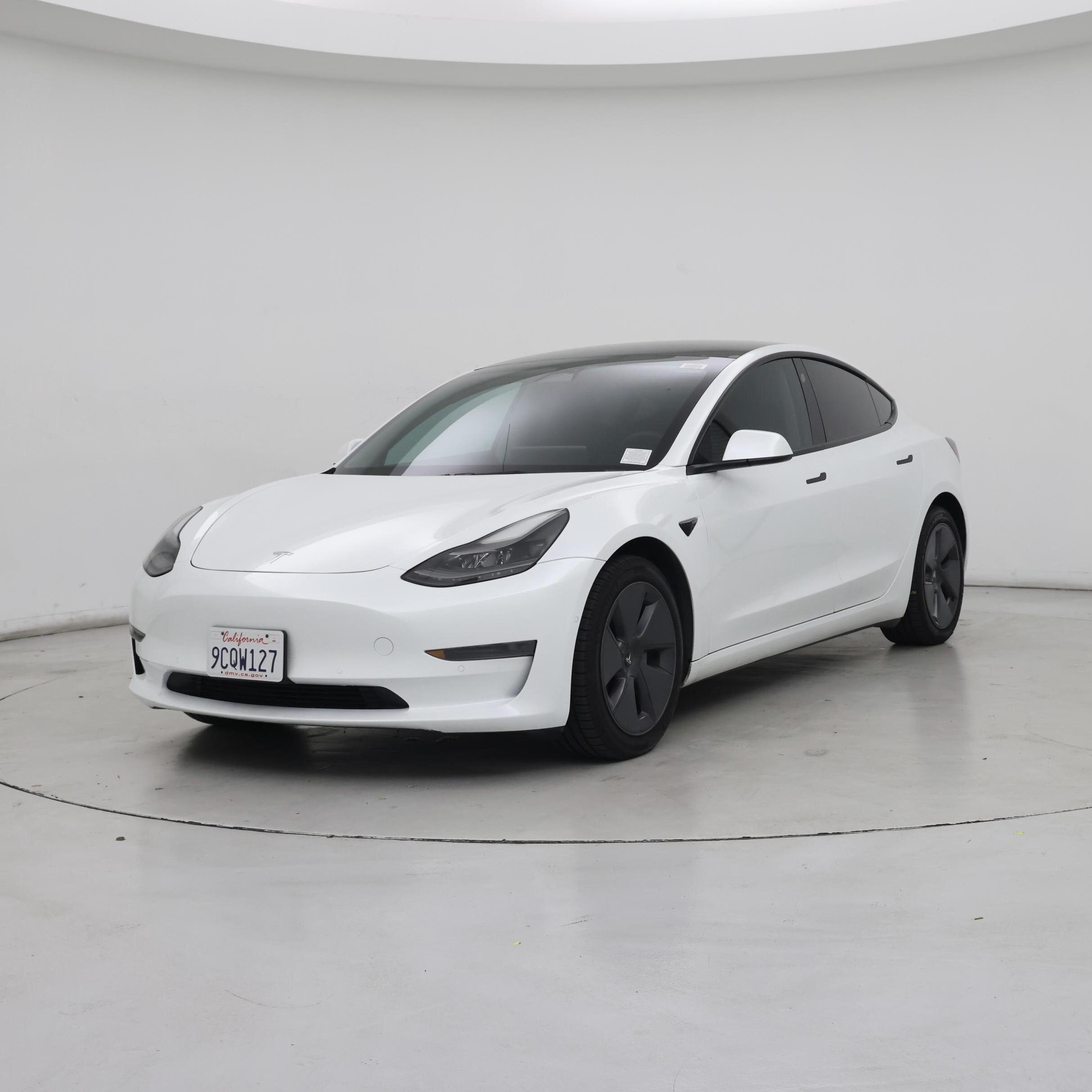 Thumbnail: 2022 Tesla Model 3 - 4