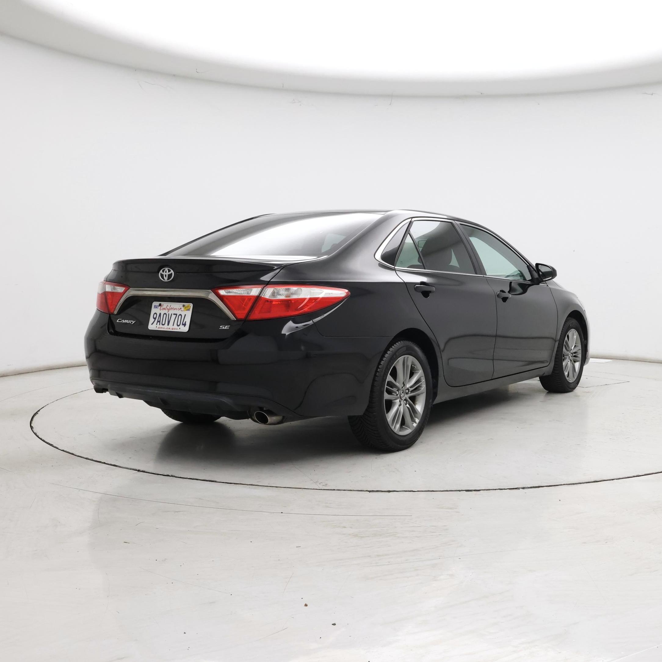 Thumbnail: 2017 Toyota Camry - 8