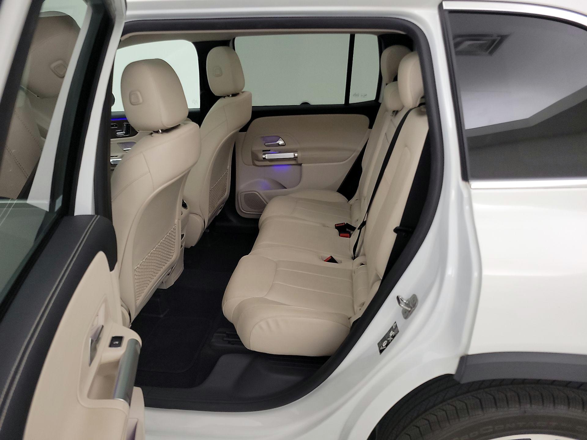 Thumbnail: 2023 Mercedes-Benz GLB - 20