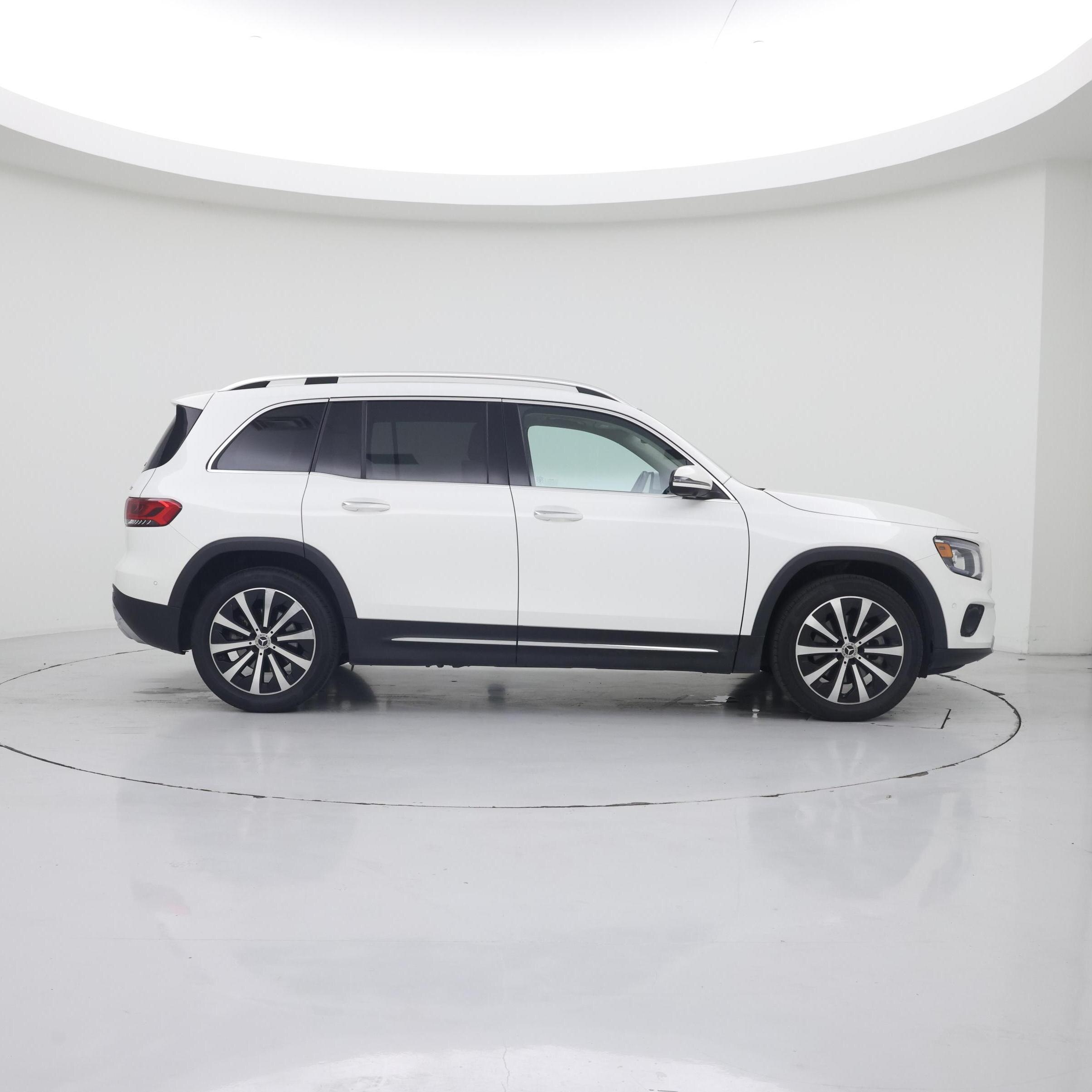 Thumbnail: 2023 Mercedes-Benz GLB - 7