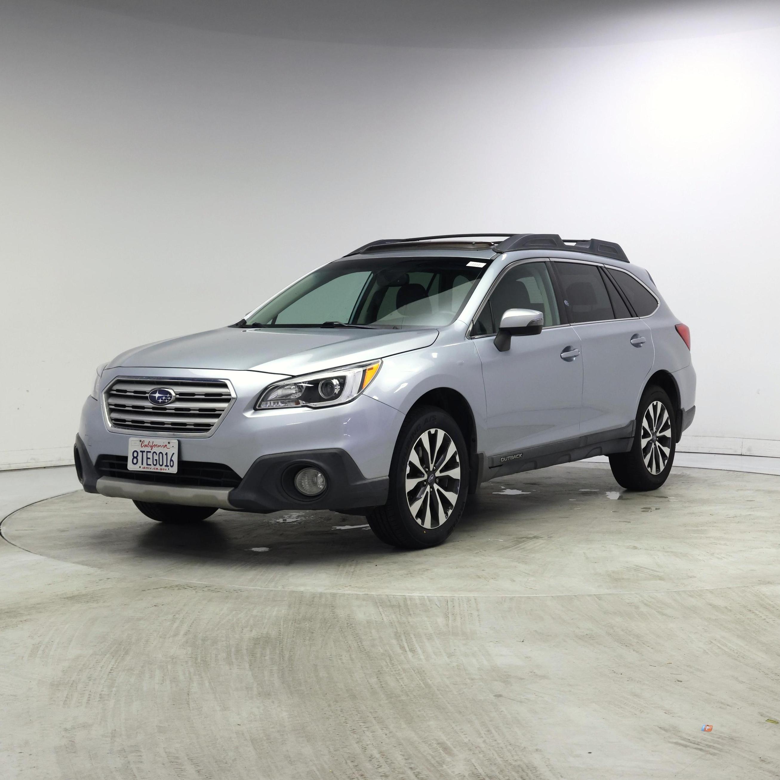 Thumbnail: 2015 Subaru Outback - 4