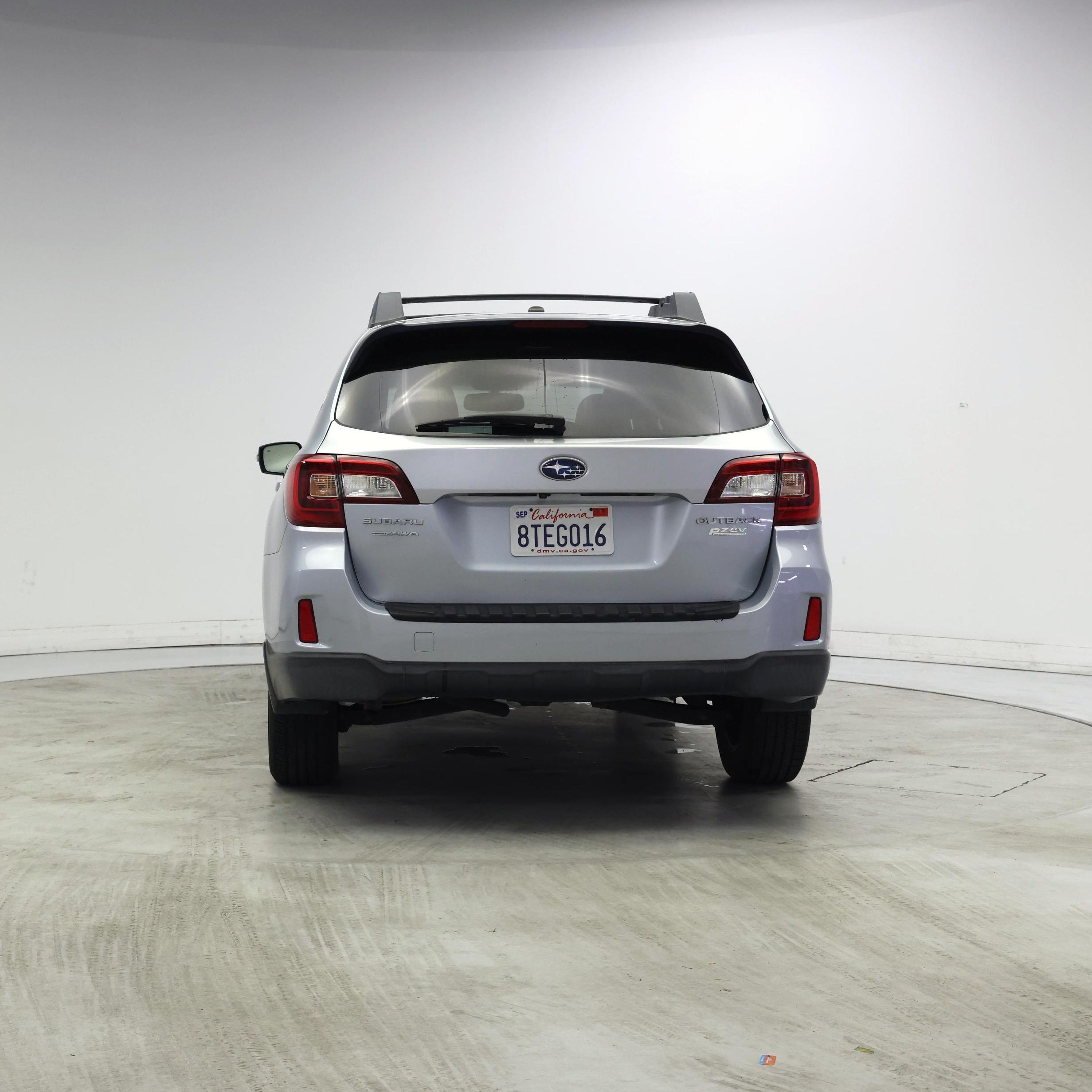 Thumbnail: 2015 Subaru Outback - 6
