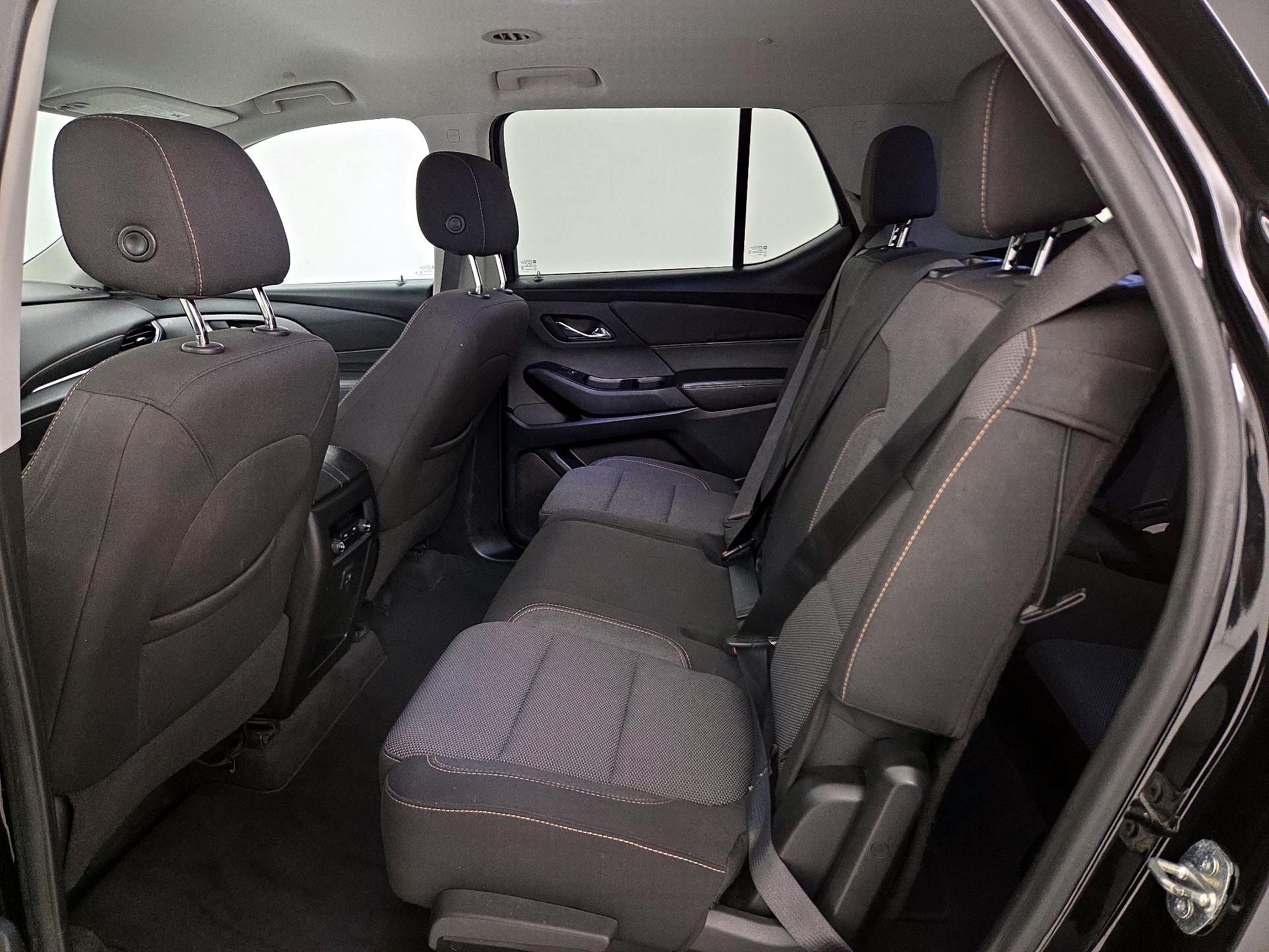 Thumbnail: 2020 Chevrolet Traverse - 19