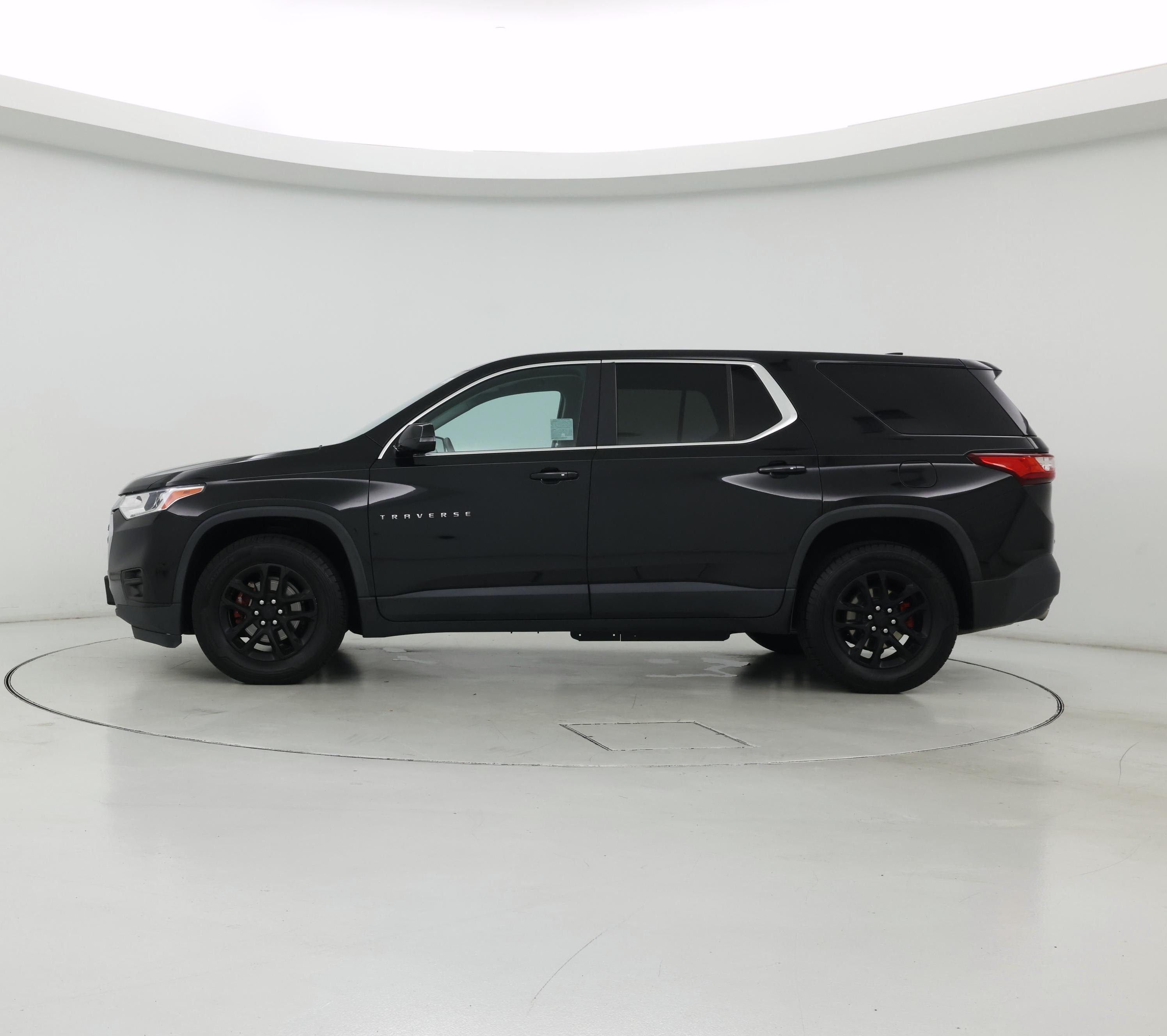 Thumbnail: 2020 Chevrolet Traverse - 3