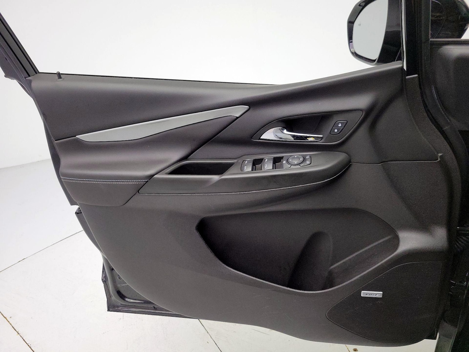 2023 Chevrolet Bolt EV 2LT - Photo 13