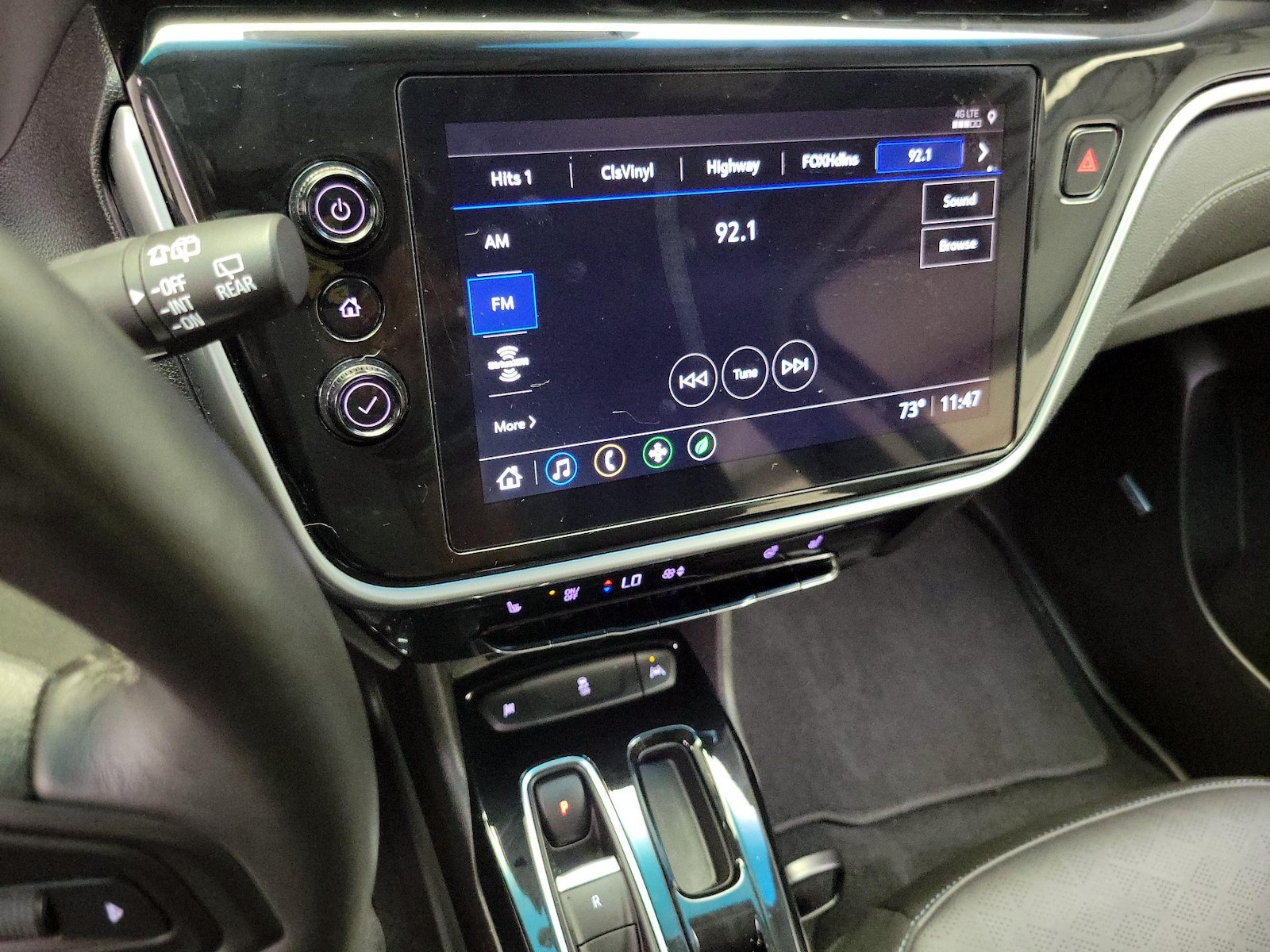 2023 Chevrolet Bolt EV 2LT - Photo 17