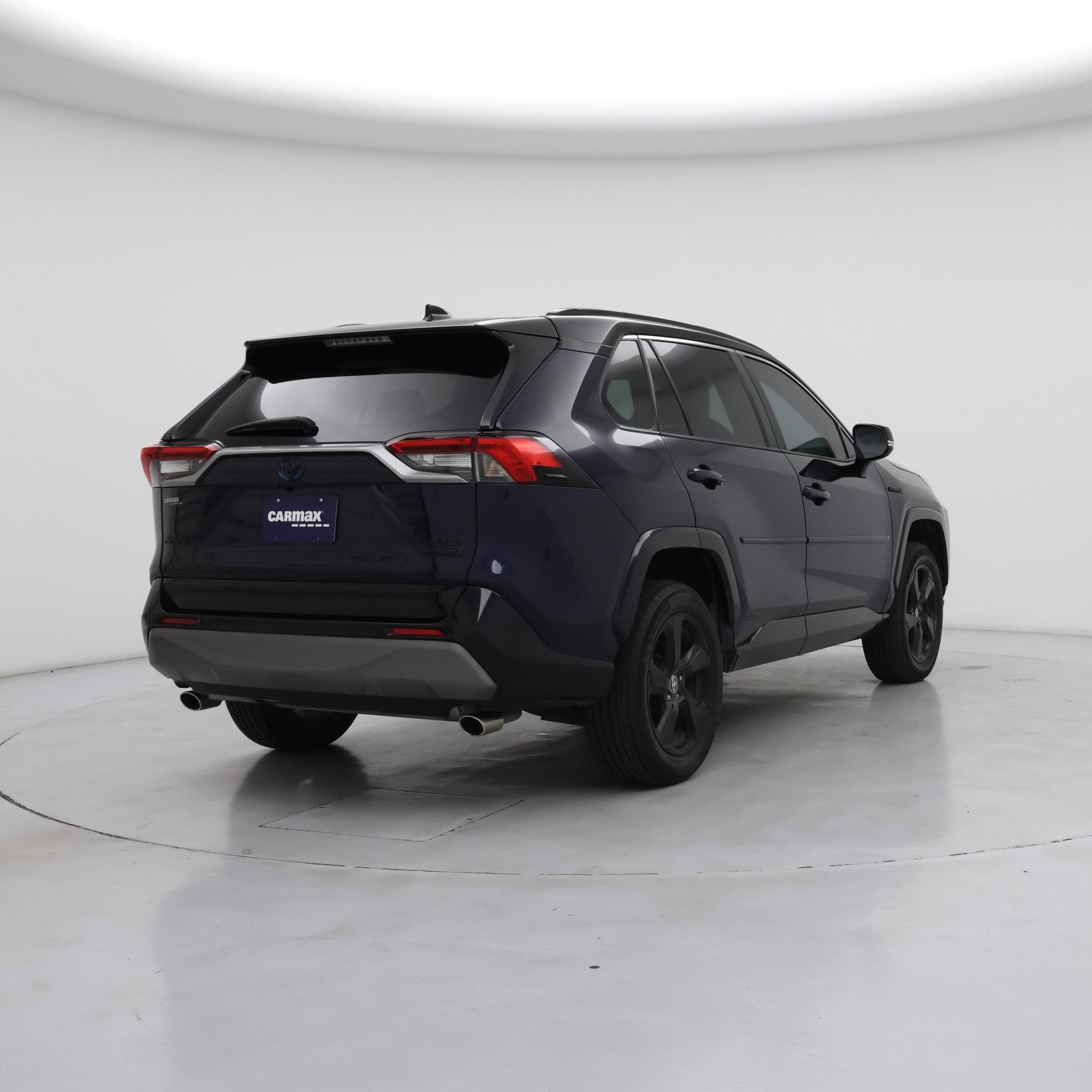 Thumbnail: 2021 Toyota RAV4 - 8