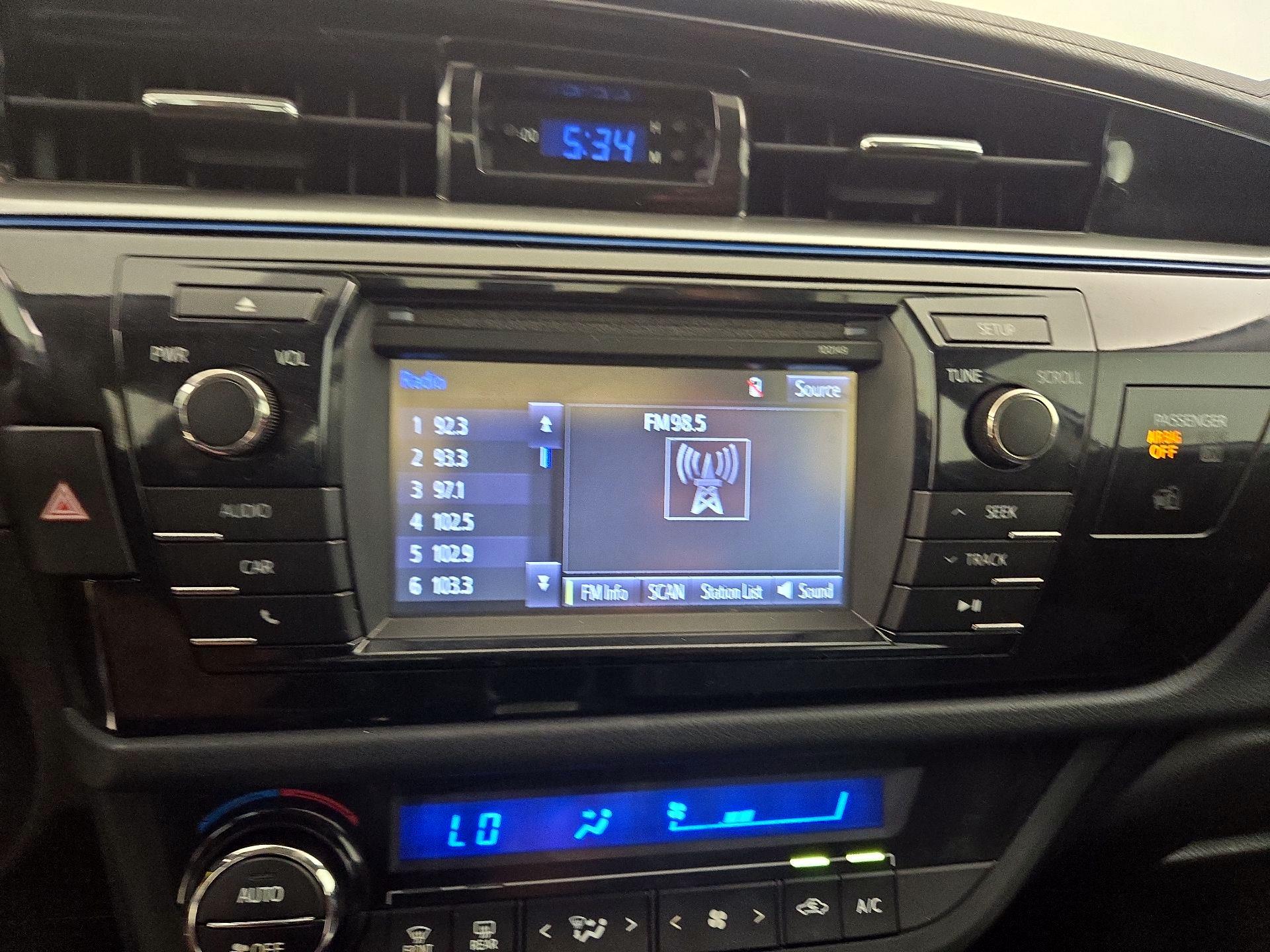 Thumbnail: 2014 Toyota Corolla - 15