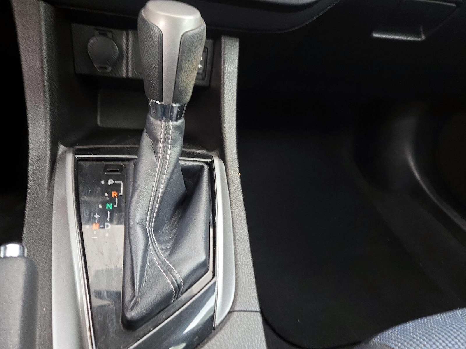 2014 Toyota Corolla S Plus - Photo 18