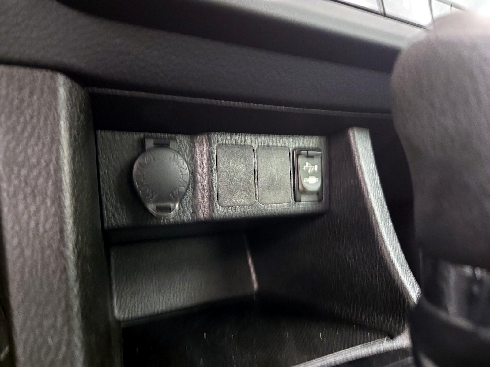 2014 Toyota Corolla S Plus - Photo 19