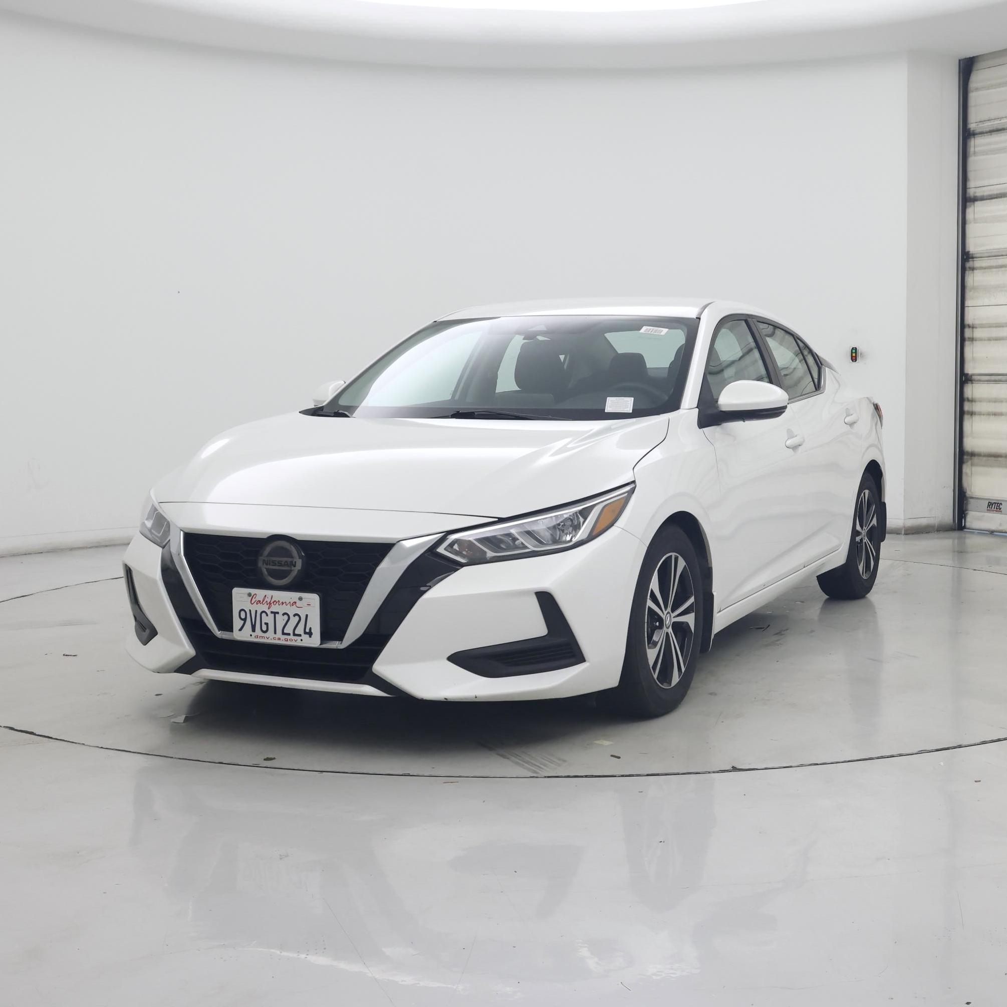 Thumbnail: 2020 Nissan Sentra - 4