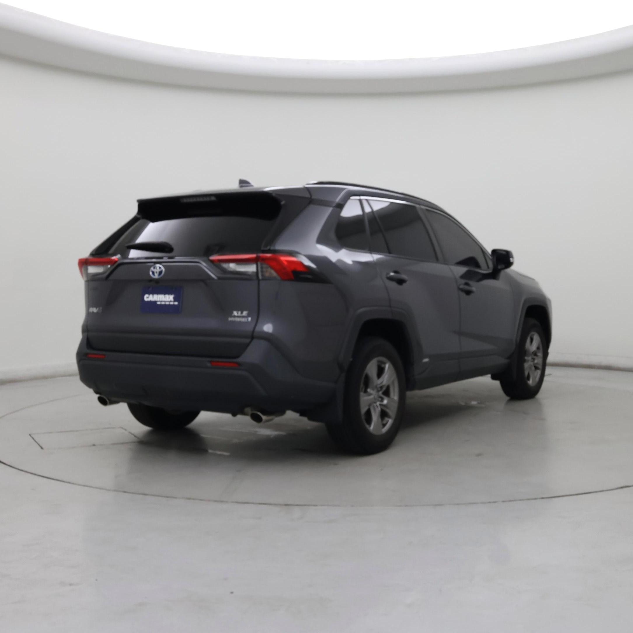 Thumbnail: 2022 Toyota RAV4 - 8