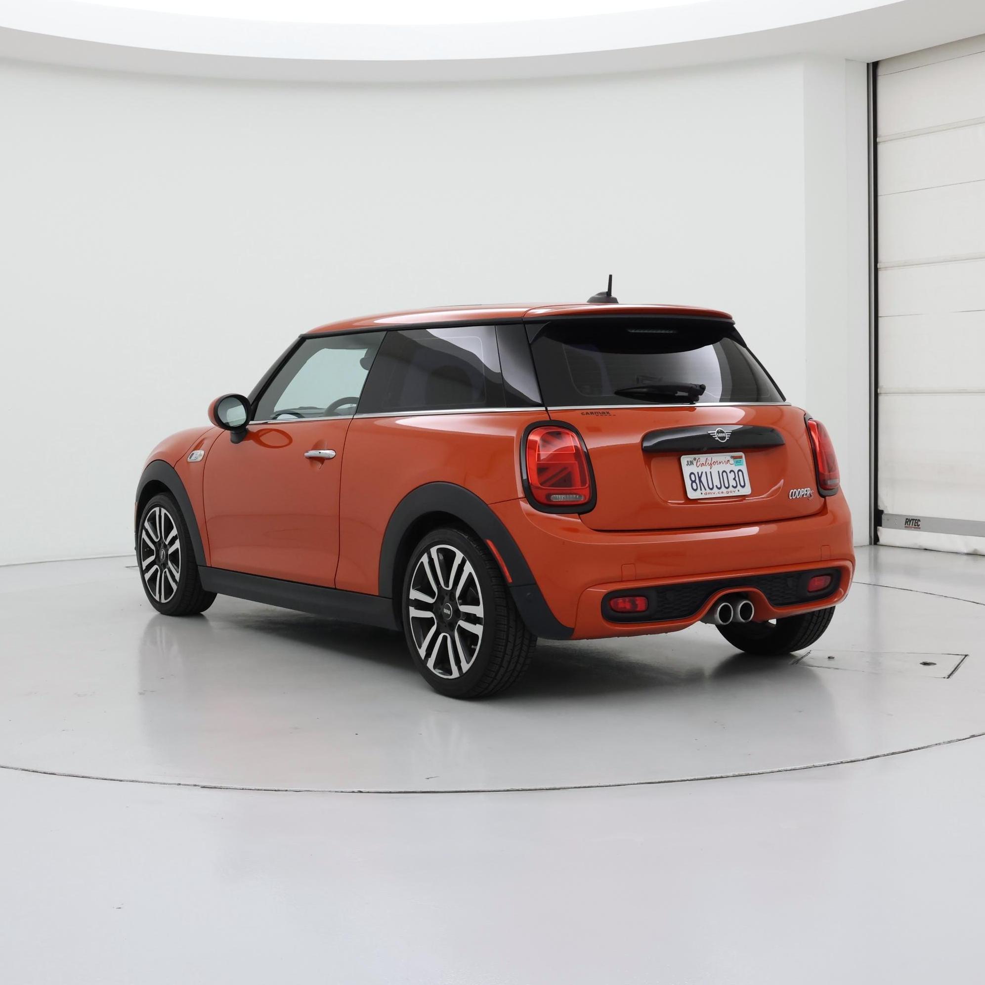 Thumbnail: 2019 MINI Cooper Hardtop - 2