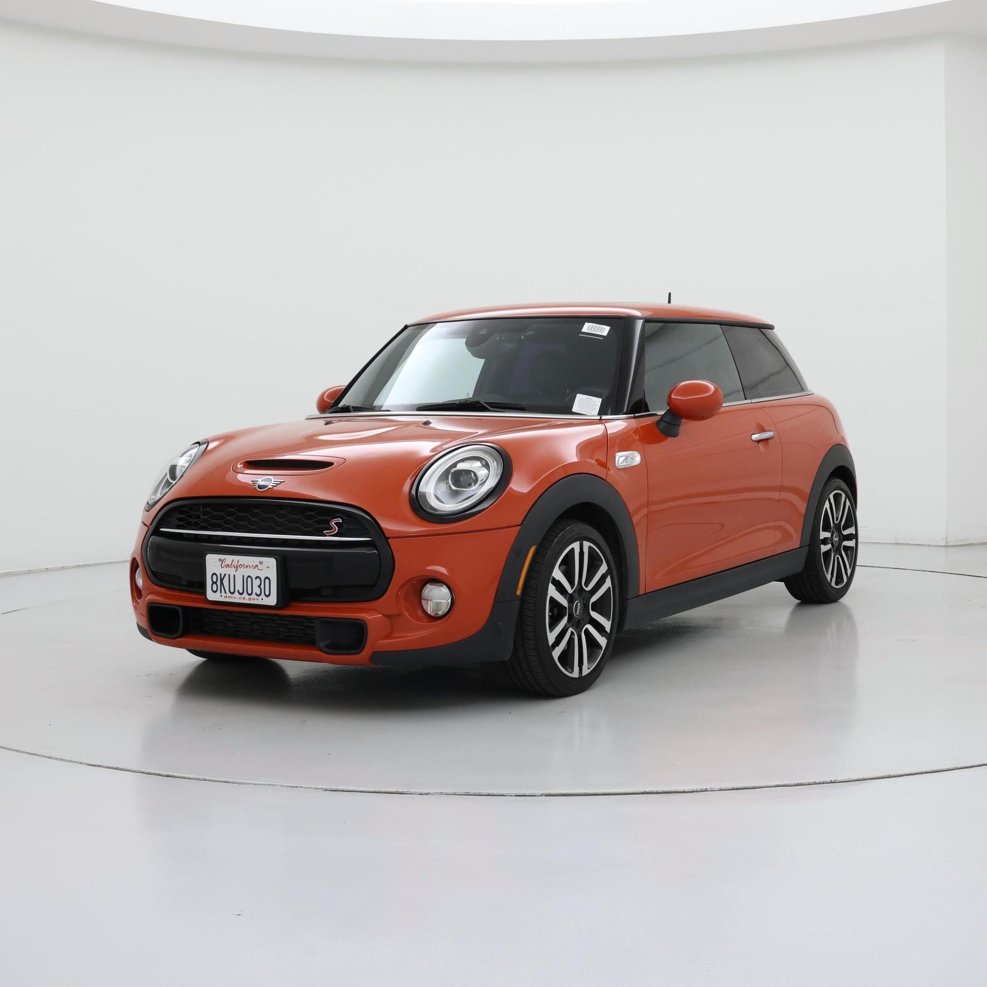 Thumbnail: 2019 MINI Cooper Hardtop - 4