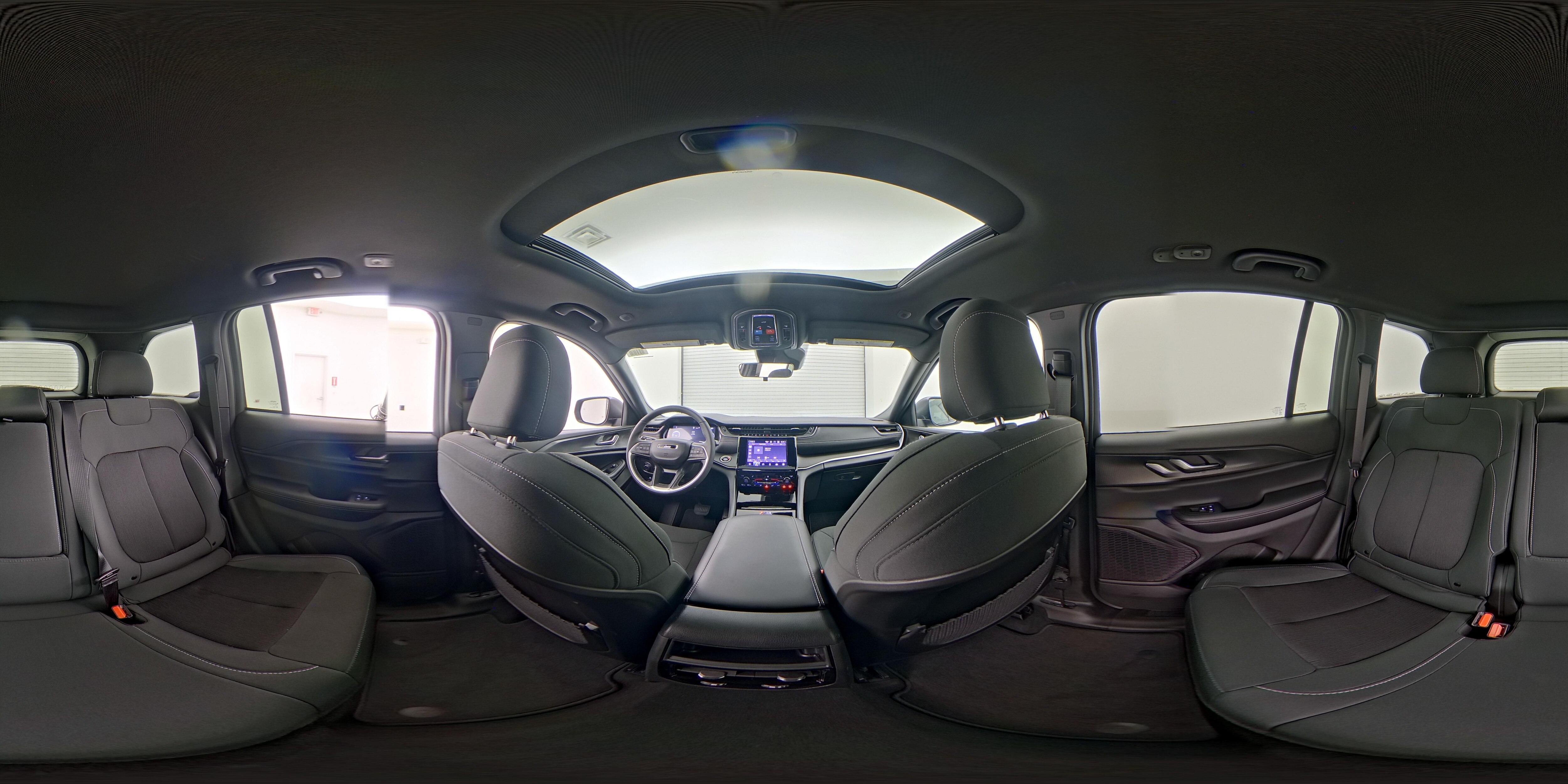 2025 Jeep Grand Cherokee Laredo - Photo 26